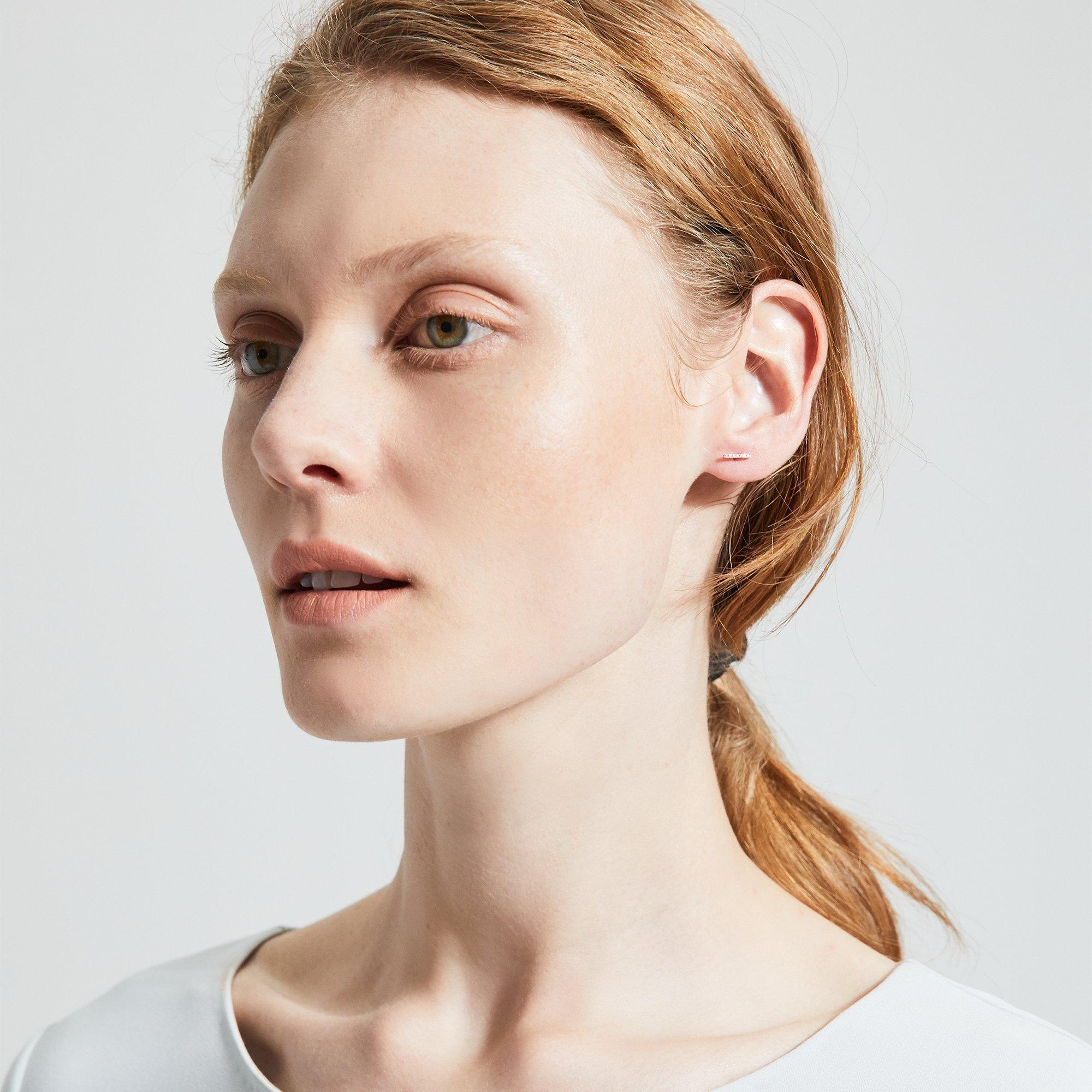 EF Collection Diamond Bar Single Stud Earring