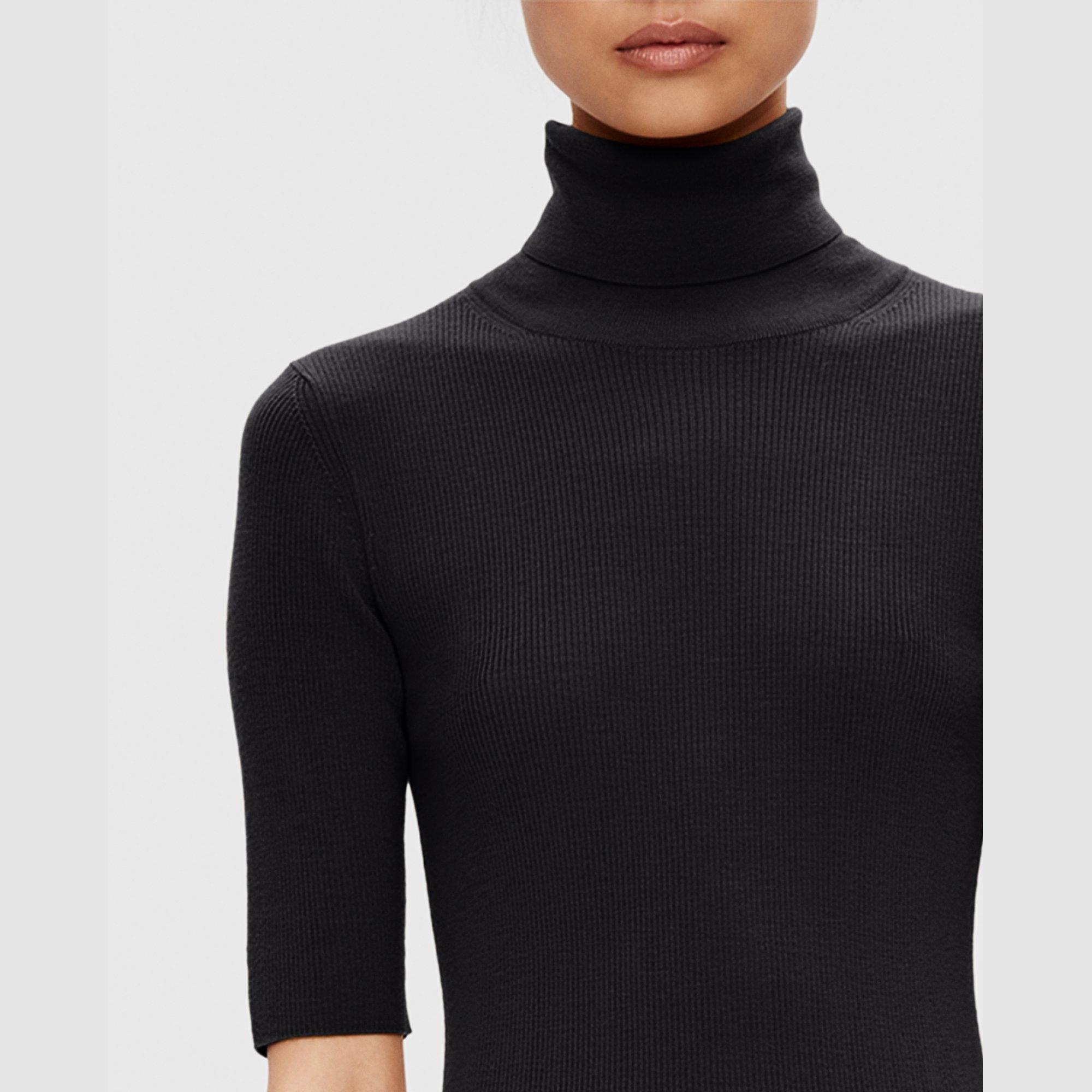 Turtleneck Tee in Fine Merino