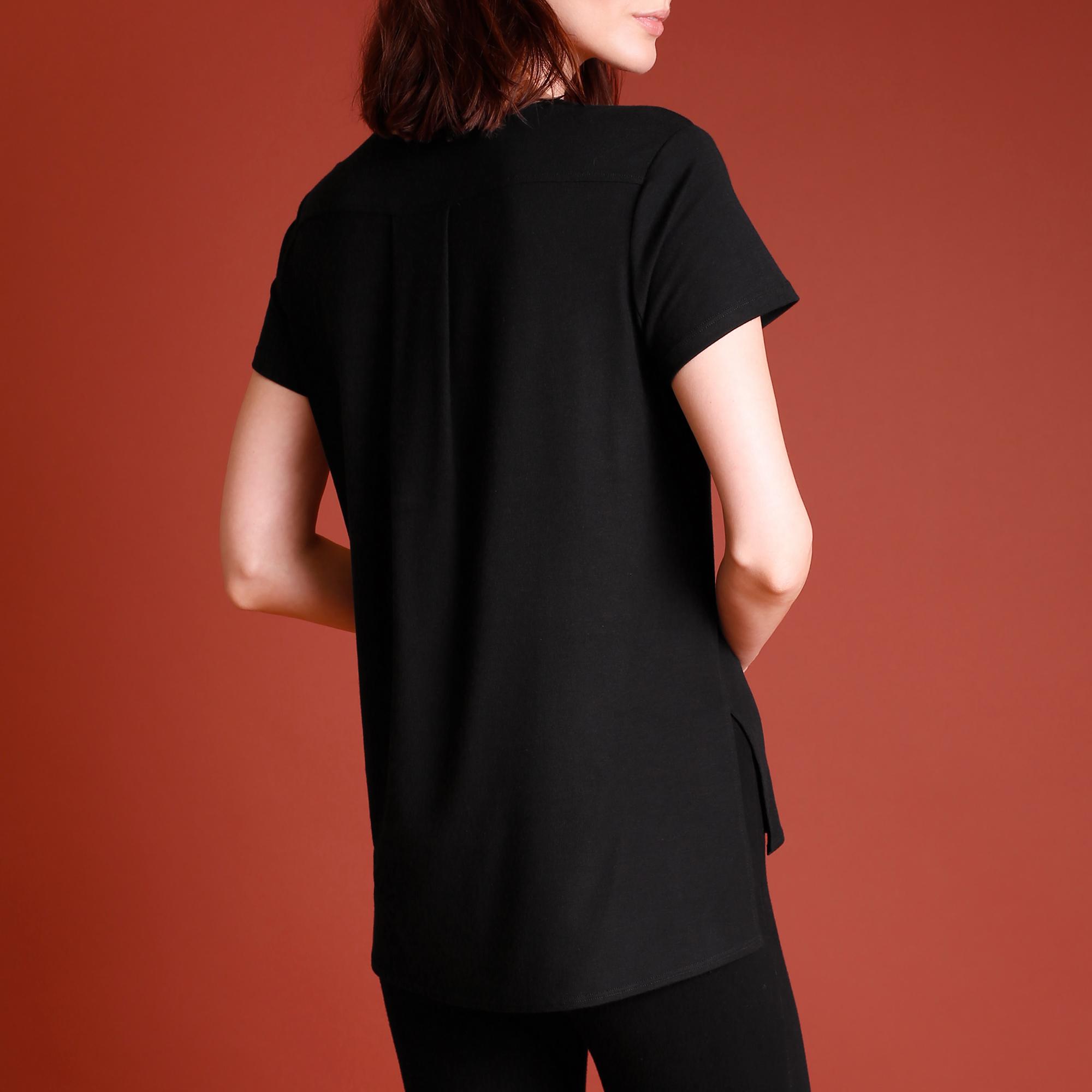 Ribbed Tee