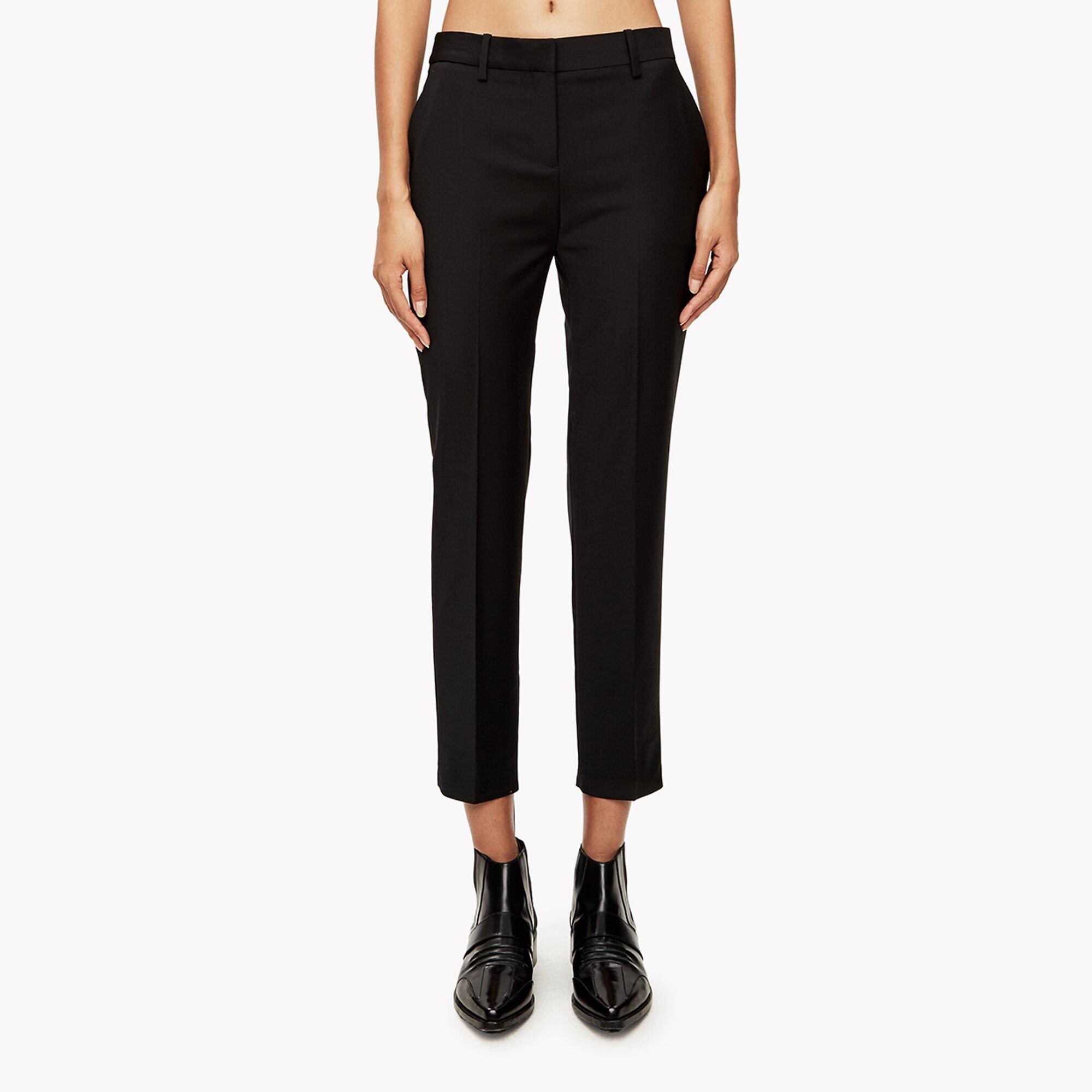 Classic Slim Crop Pant
