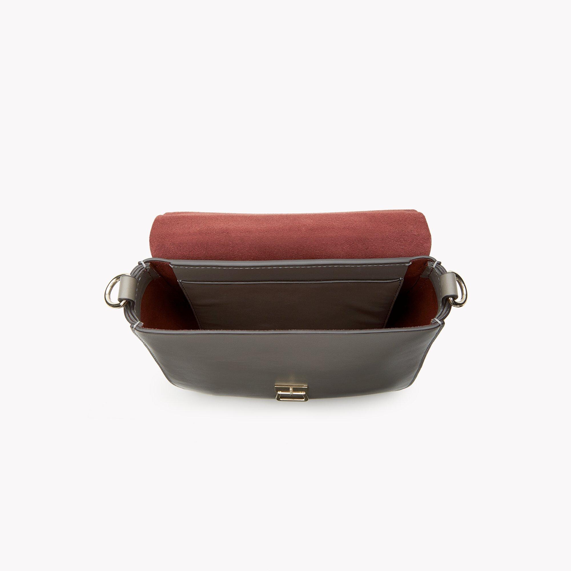 Perry Saddle Bag in Leather