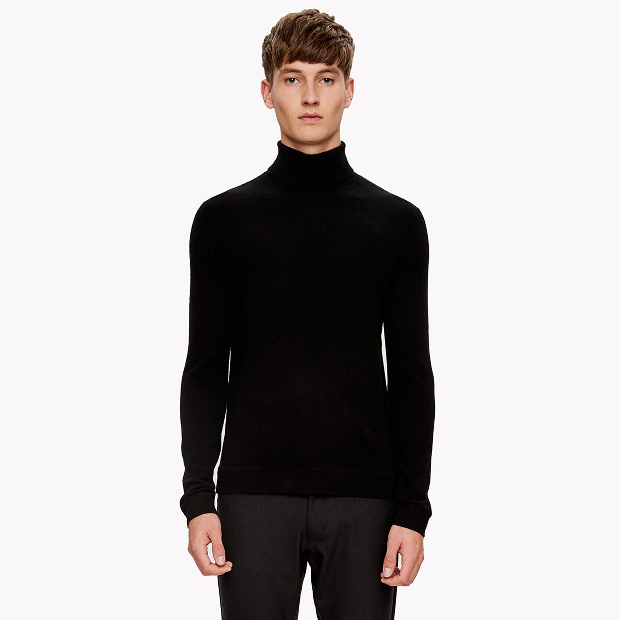 Luxe Cashmere Turtleneck