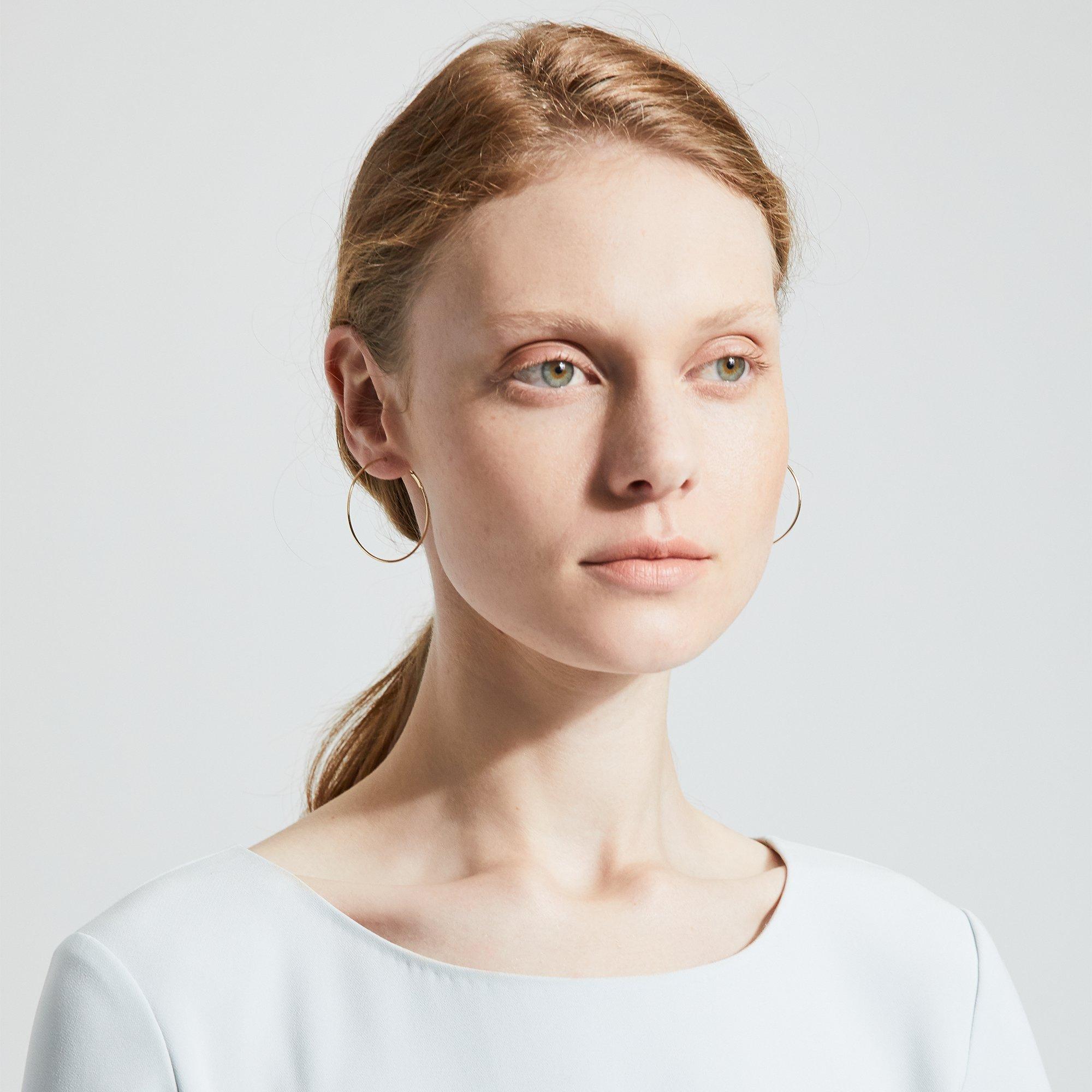 EF Collection The Perfect Gold Hoop Earring