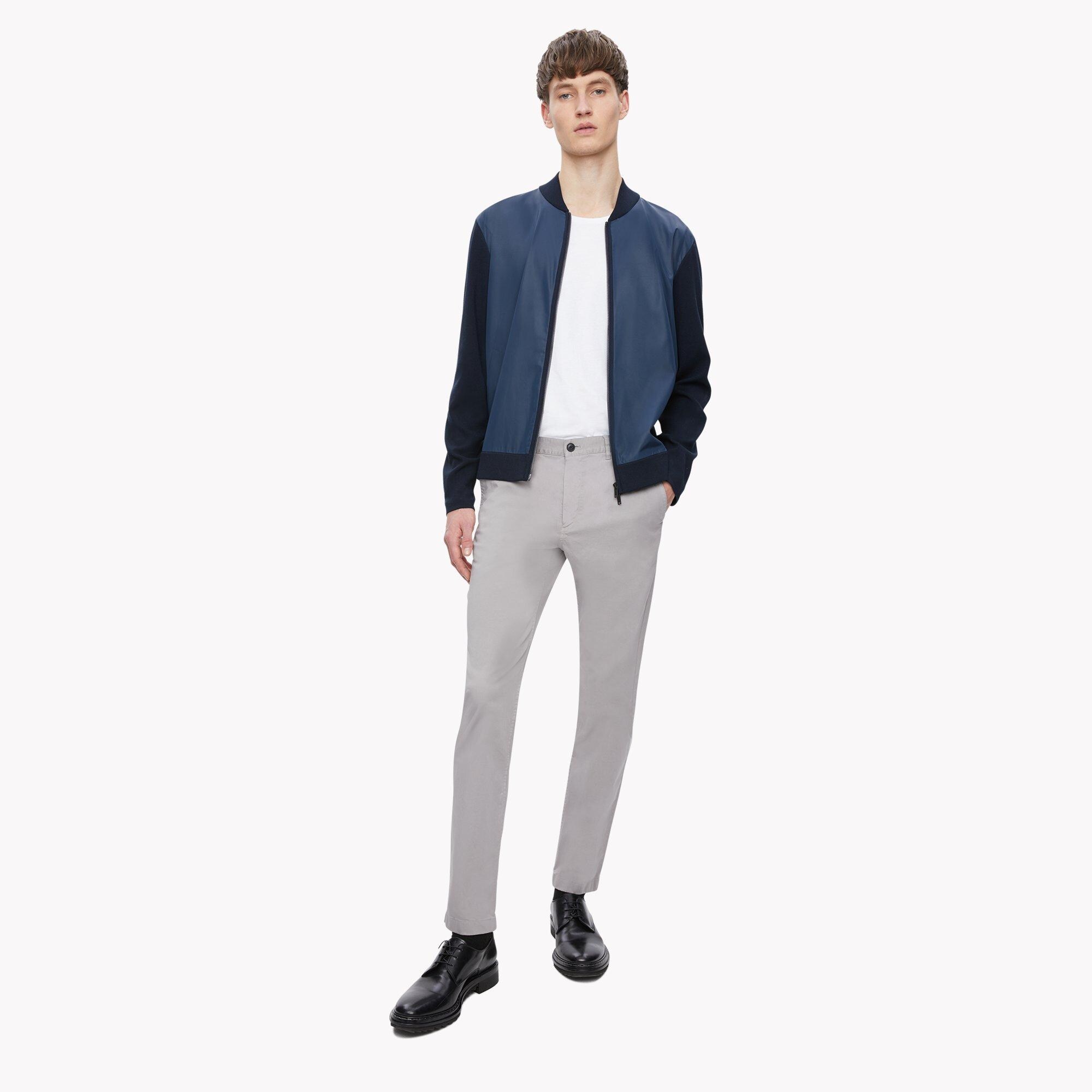Soft Sateen Modern Chino