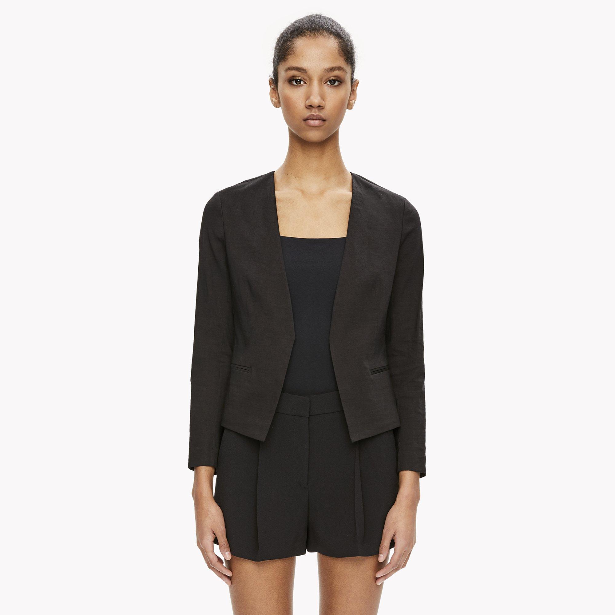 Clean Crop Blazer