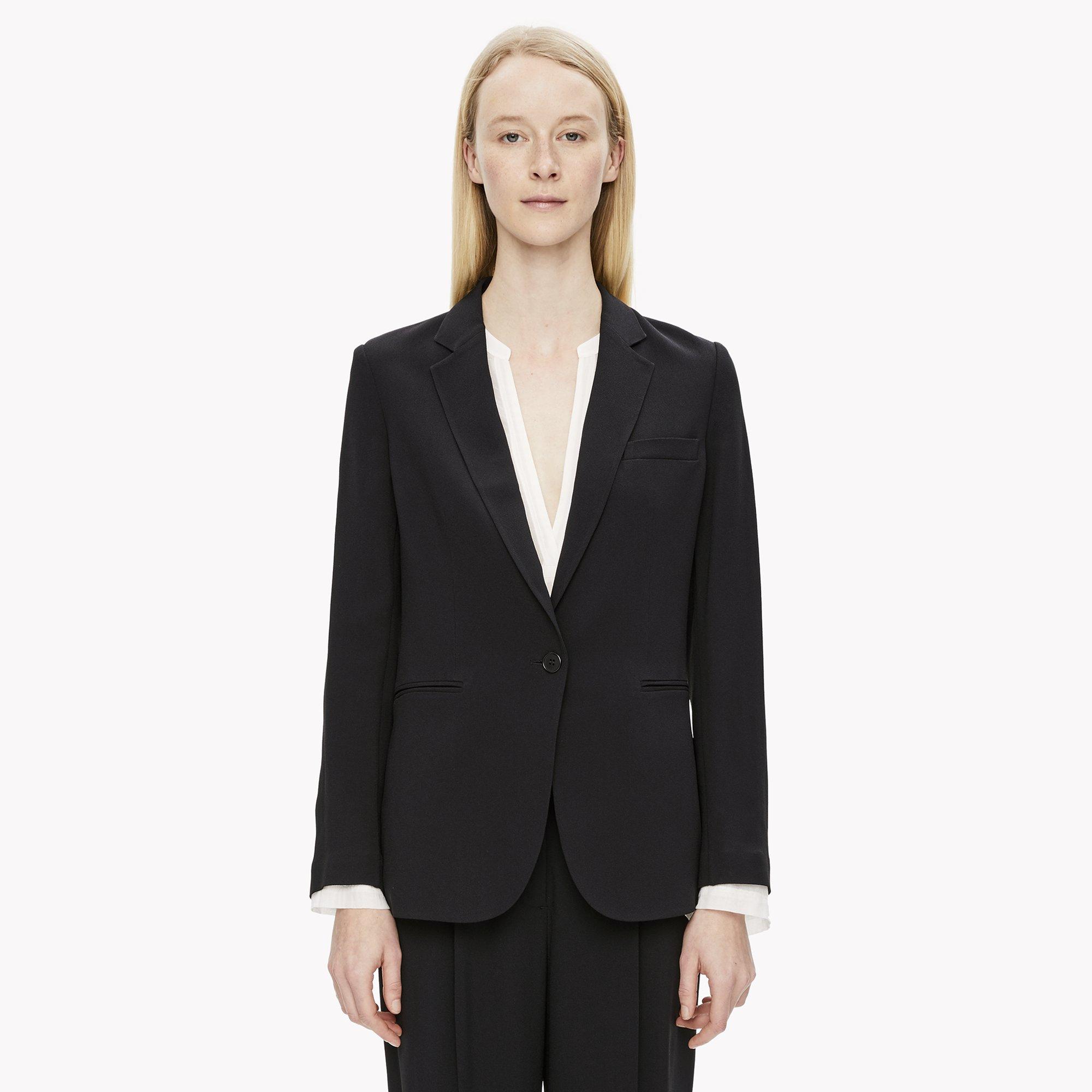 Easy Crepe Blazer