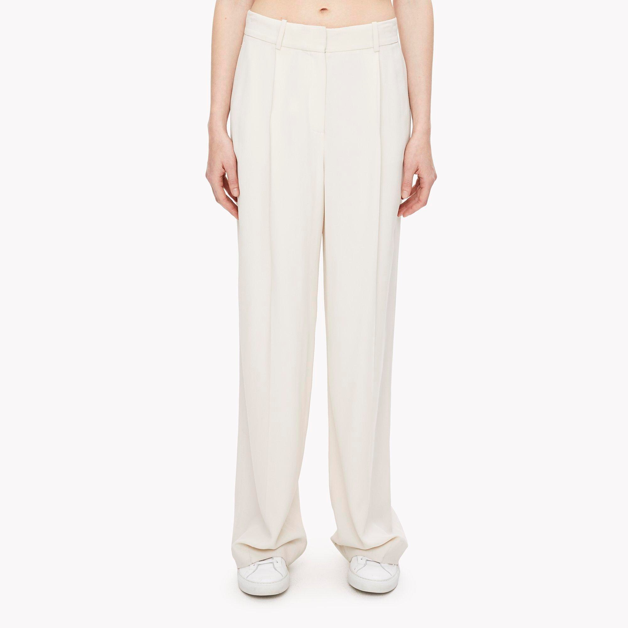 Crepe Pleated Wide-Leg Trouser