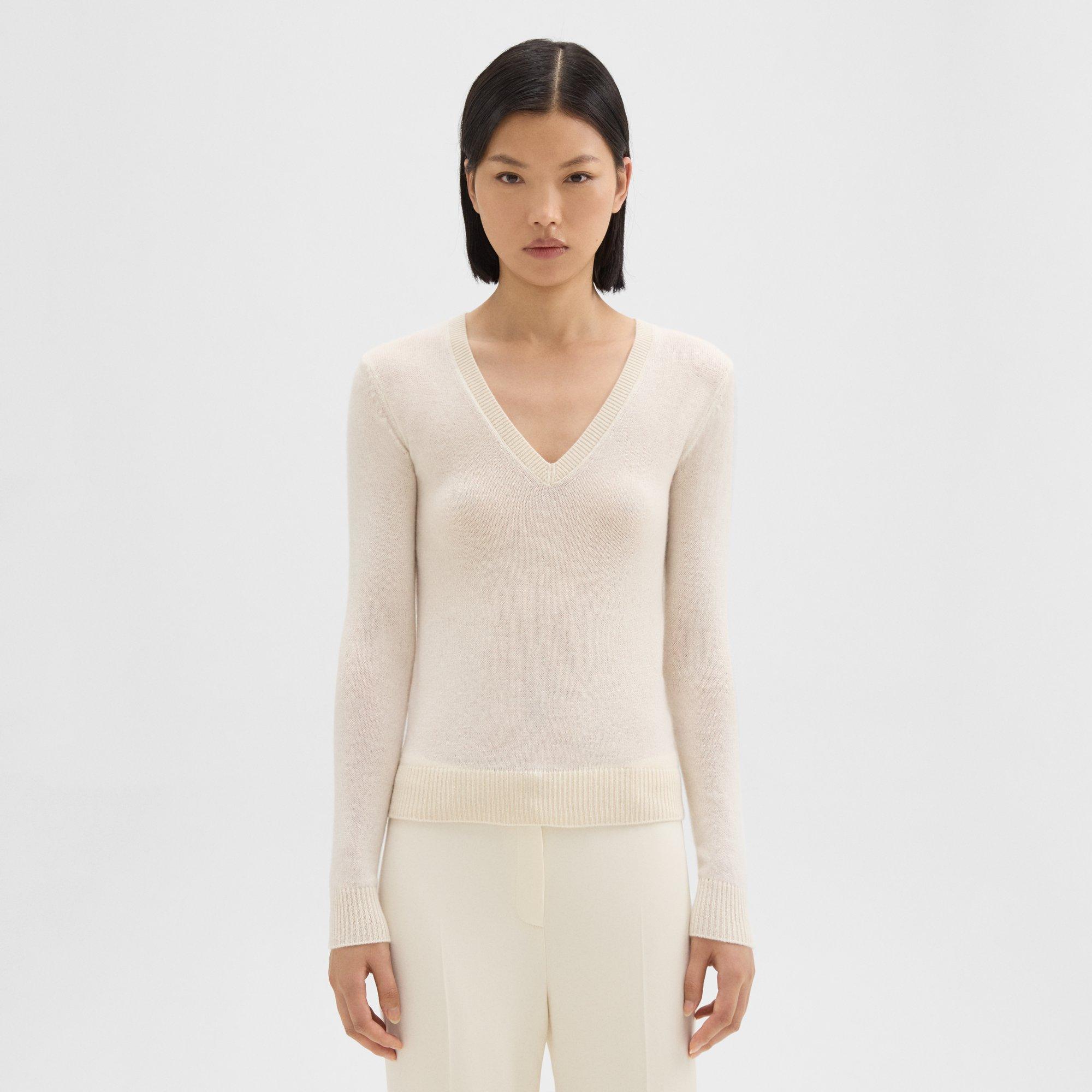 Theory V-Neck Sweater in Feather Cashmere