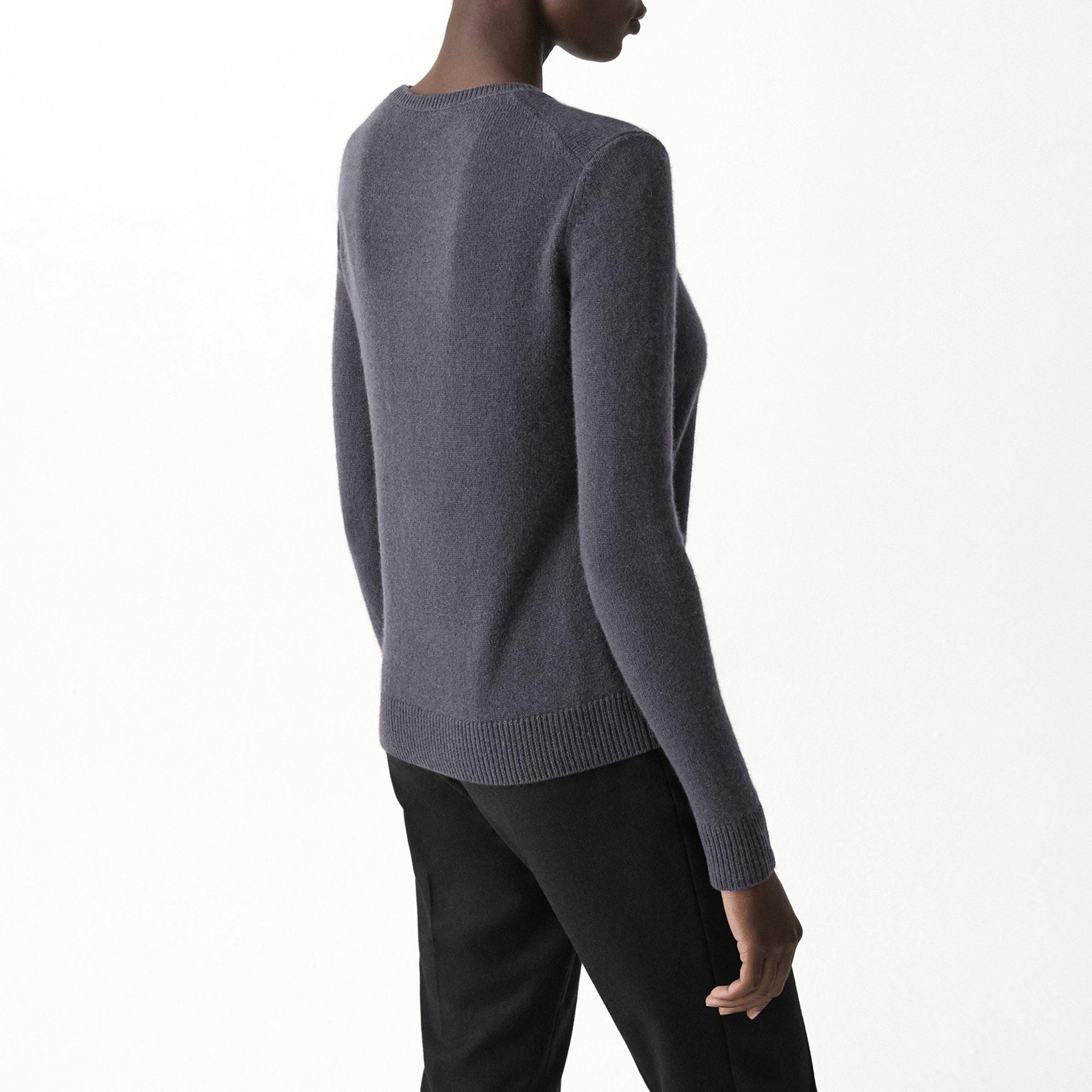 Crewneck Sweater in Feather Cashmere