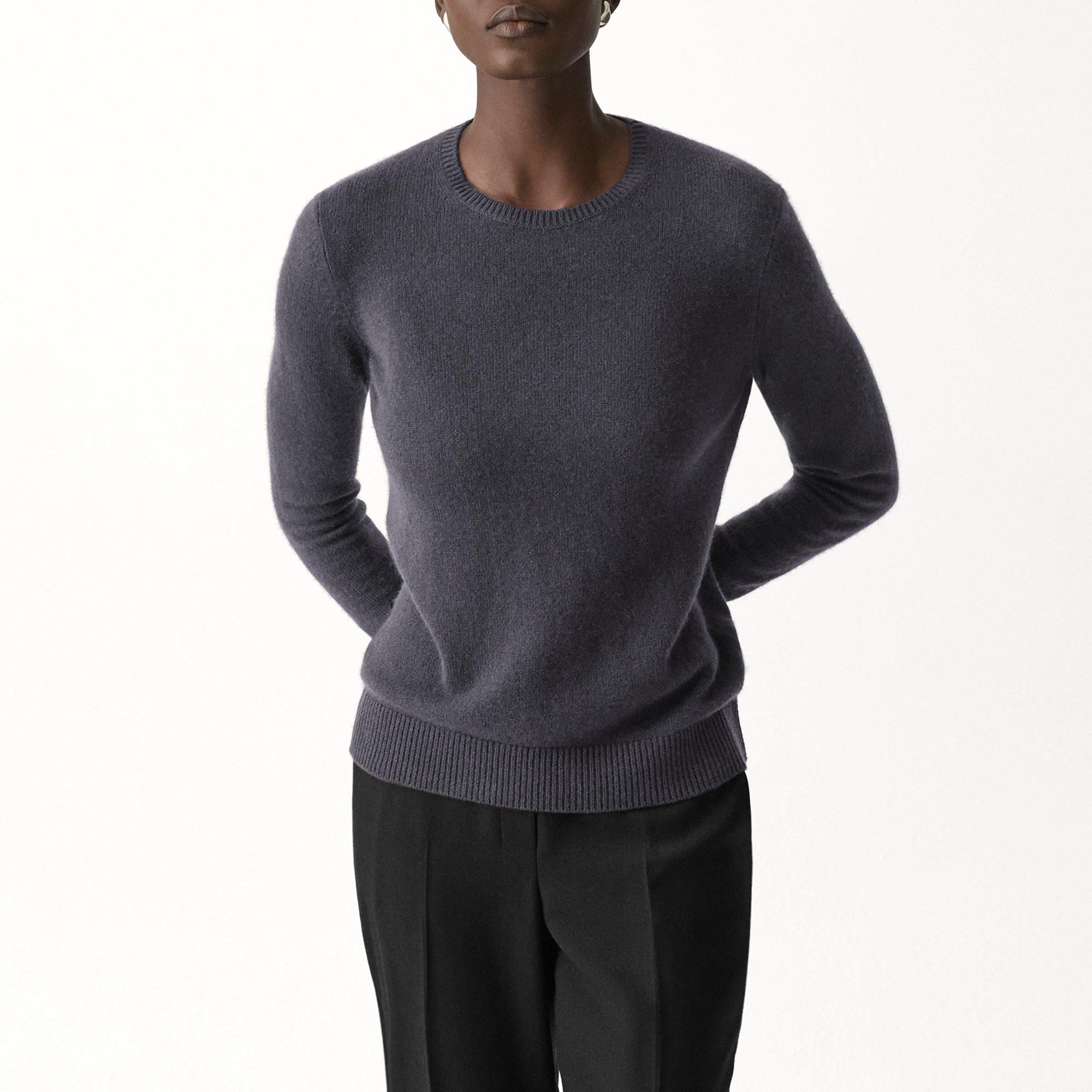 Crewneck Sweater in Feather Cashmere