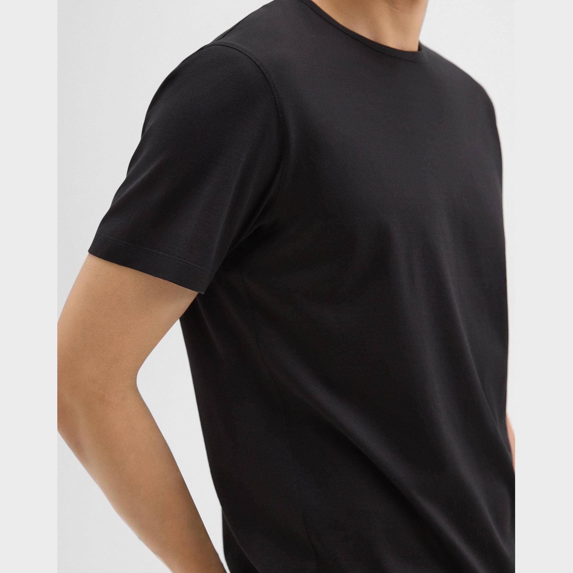 T-shirts – The Luxury Shopper