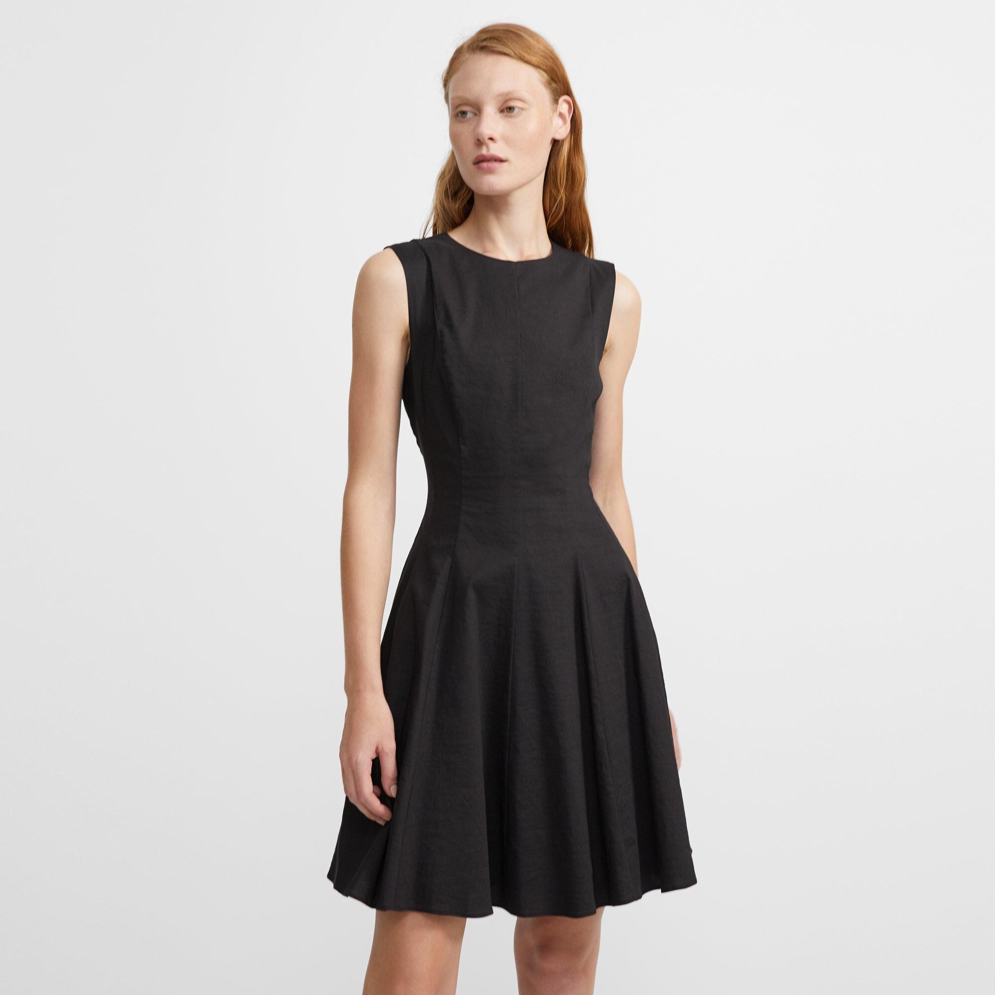 Sleeveless Peplum Dress in Good Linen