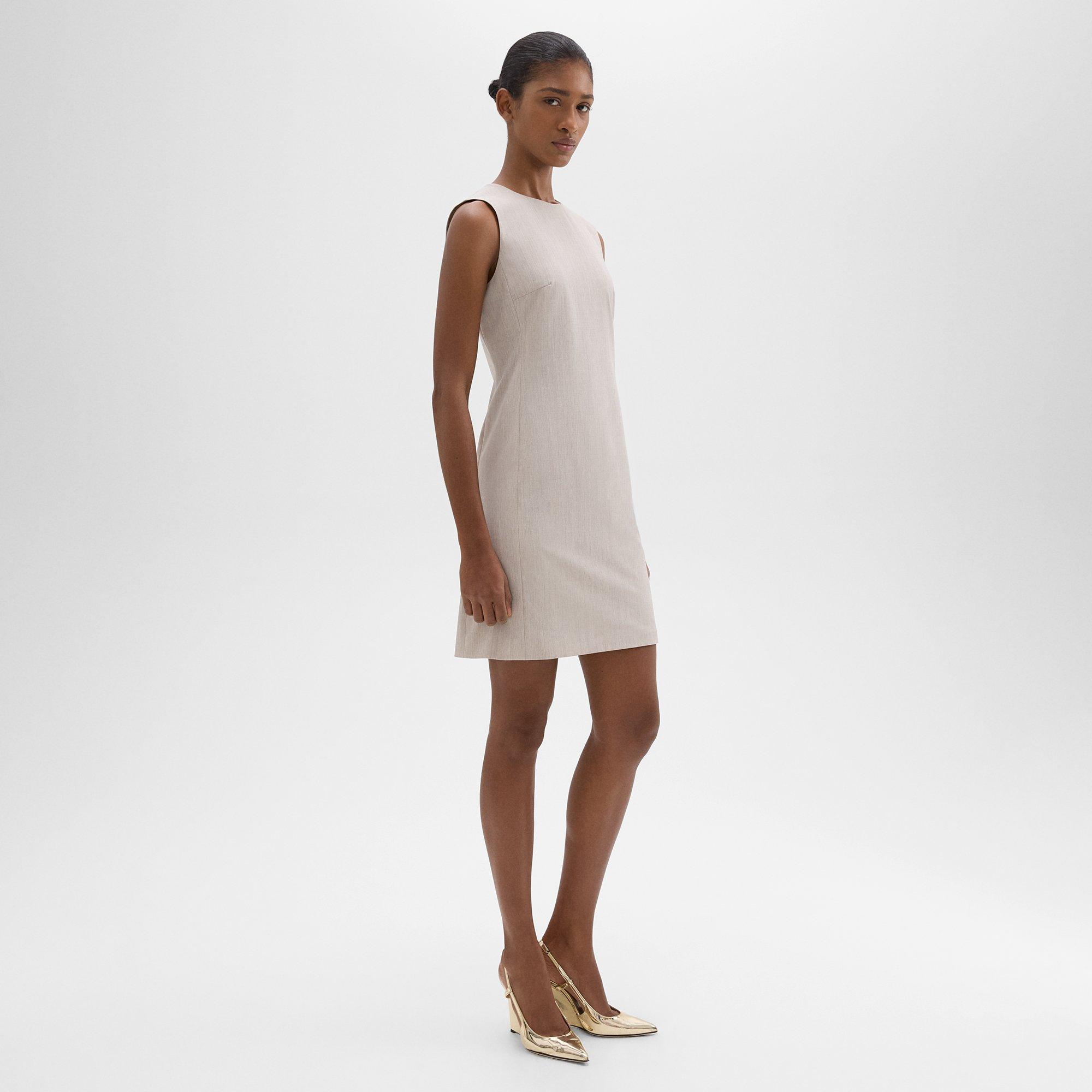 Sleeveless Fitted Dress in Good Wool