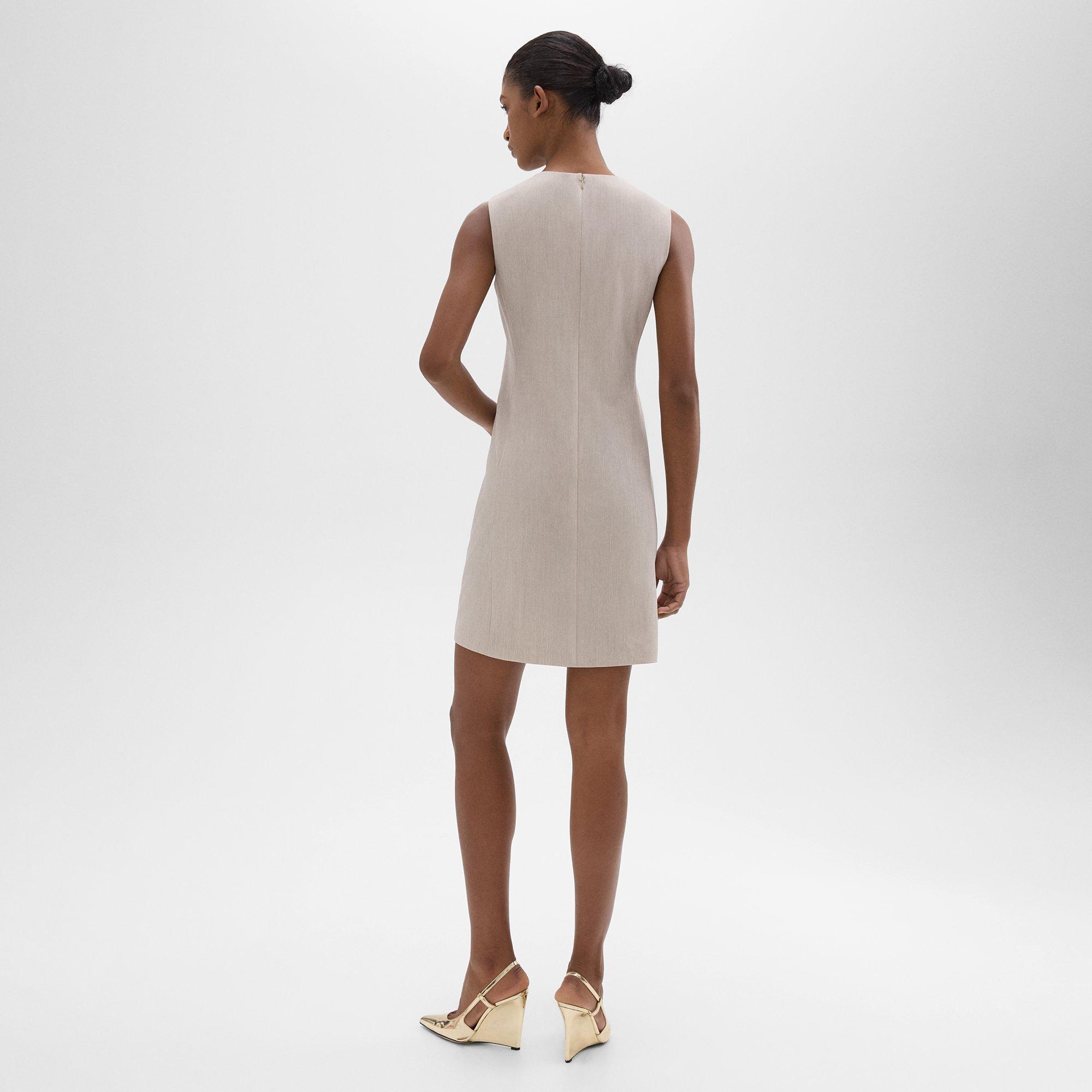 Sleeveless Fitted Dress in Good Wool