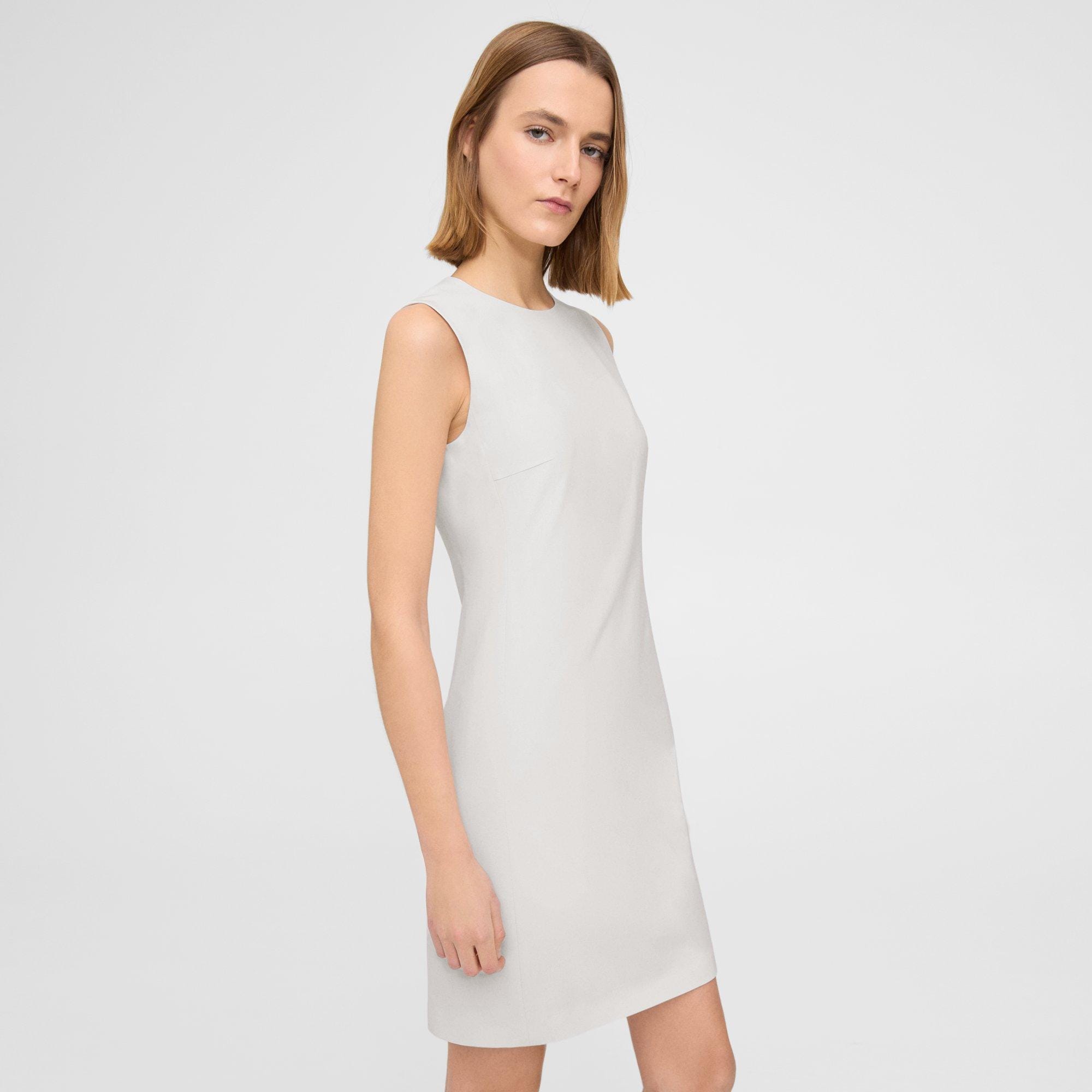 Sleeveless Fitted Dress in Good Wool