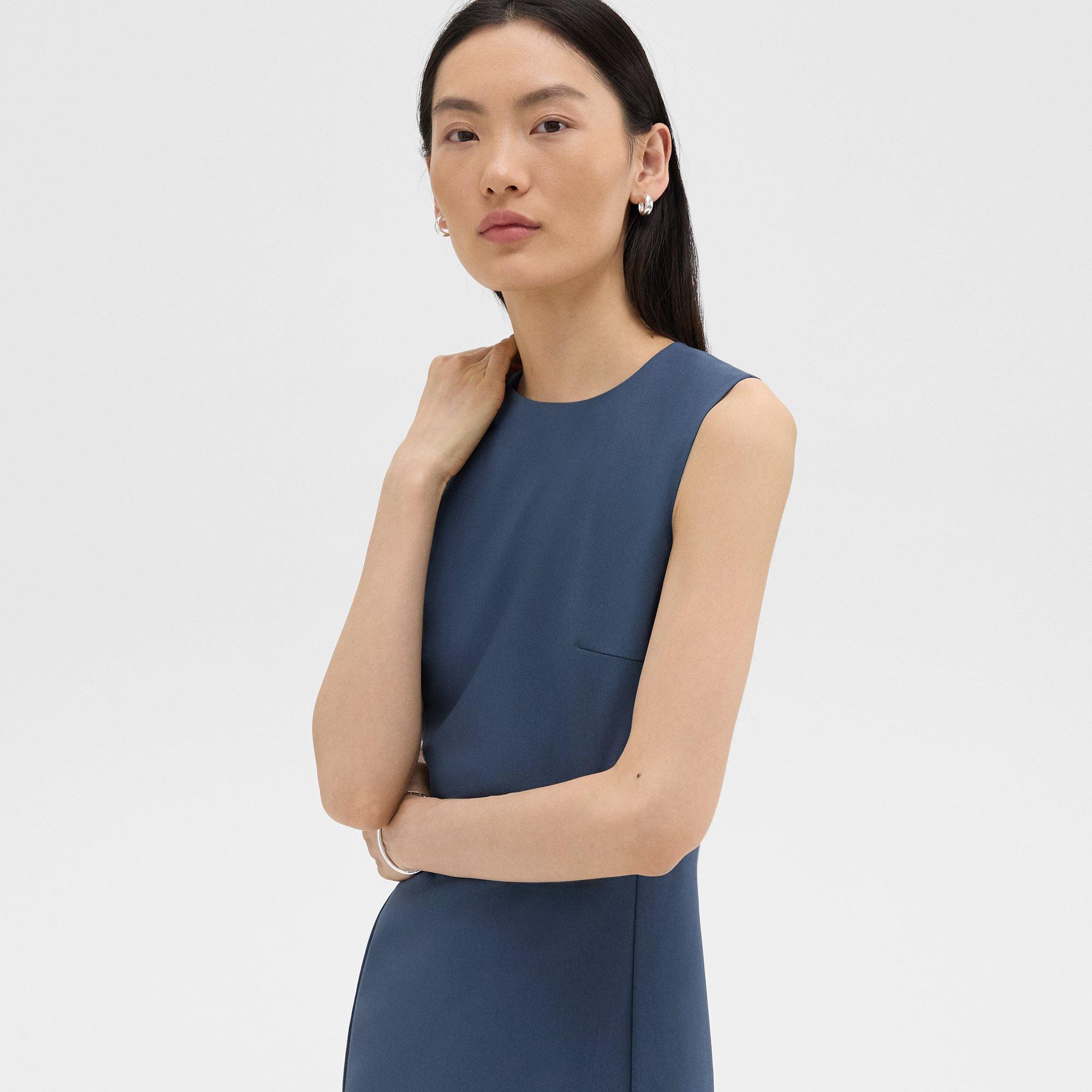 Sleeveless Fitted Dress in Good Wool