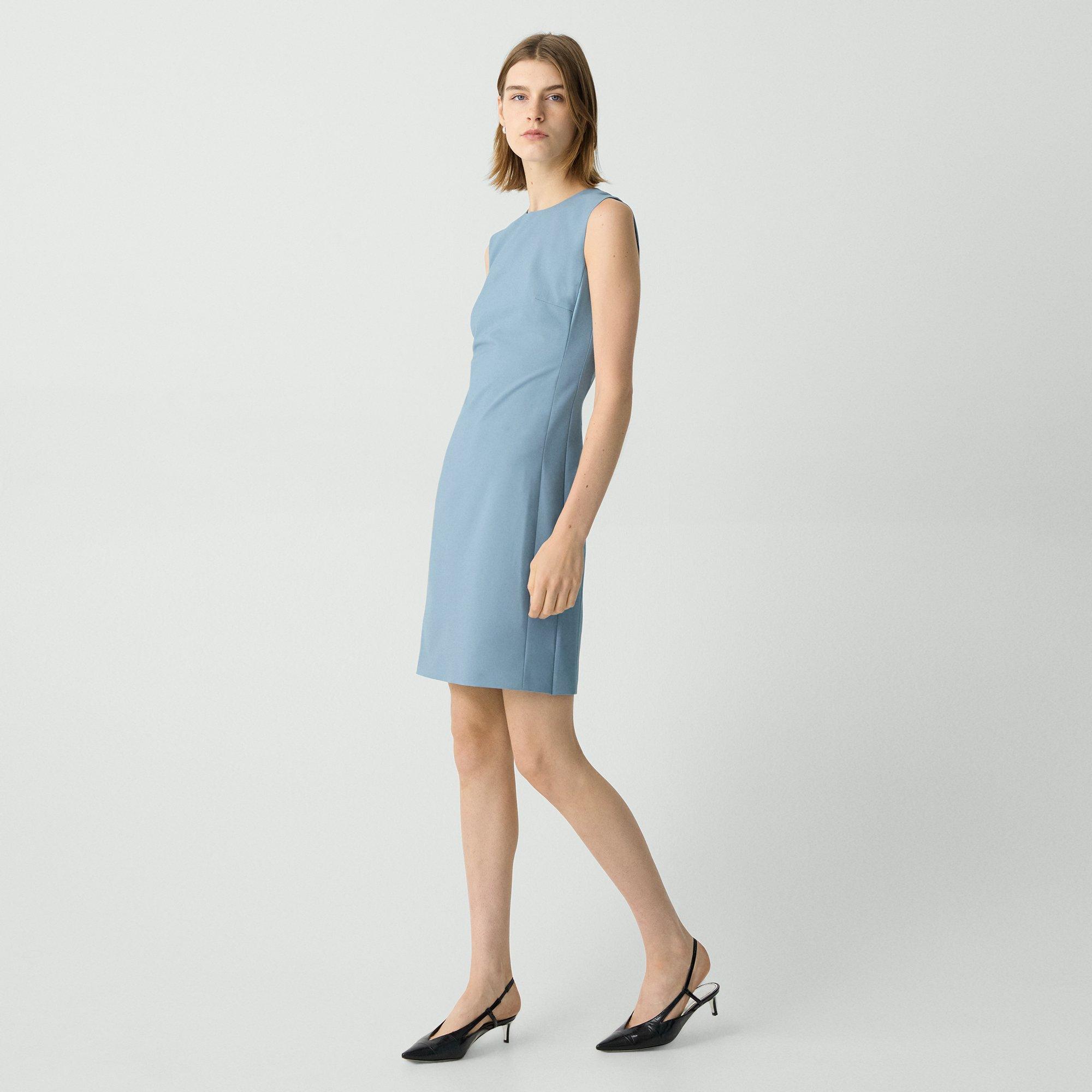 Sleeveless Fitted Dress in Good Wool