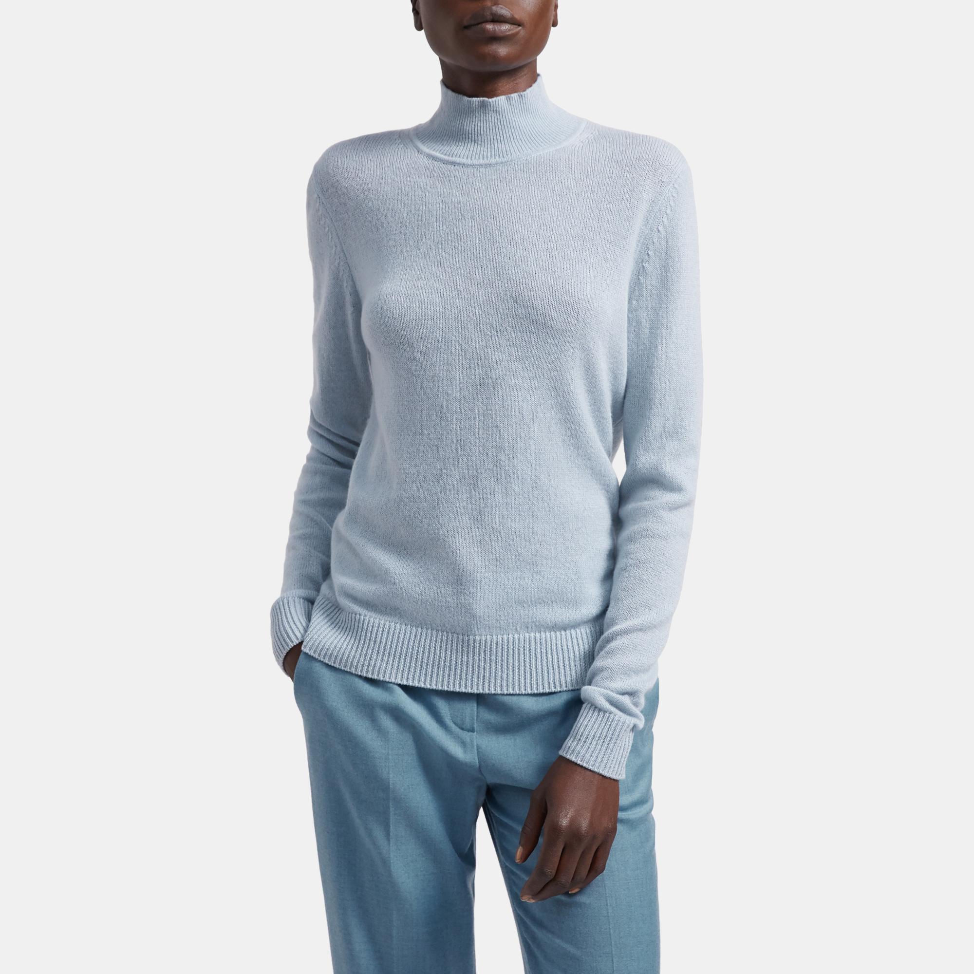 Basic Turtleneck Sweater in Feather Cashmere