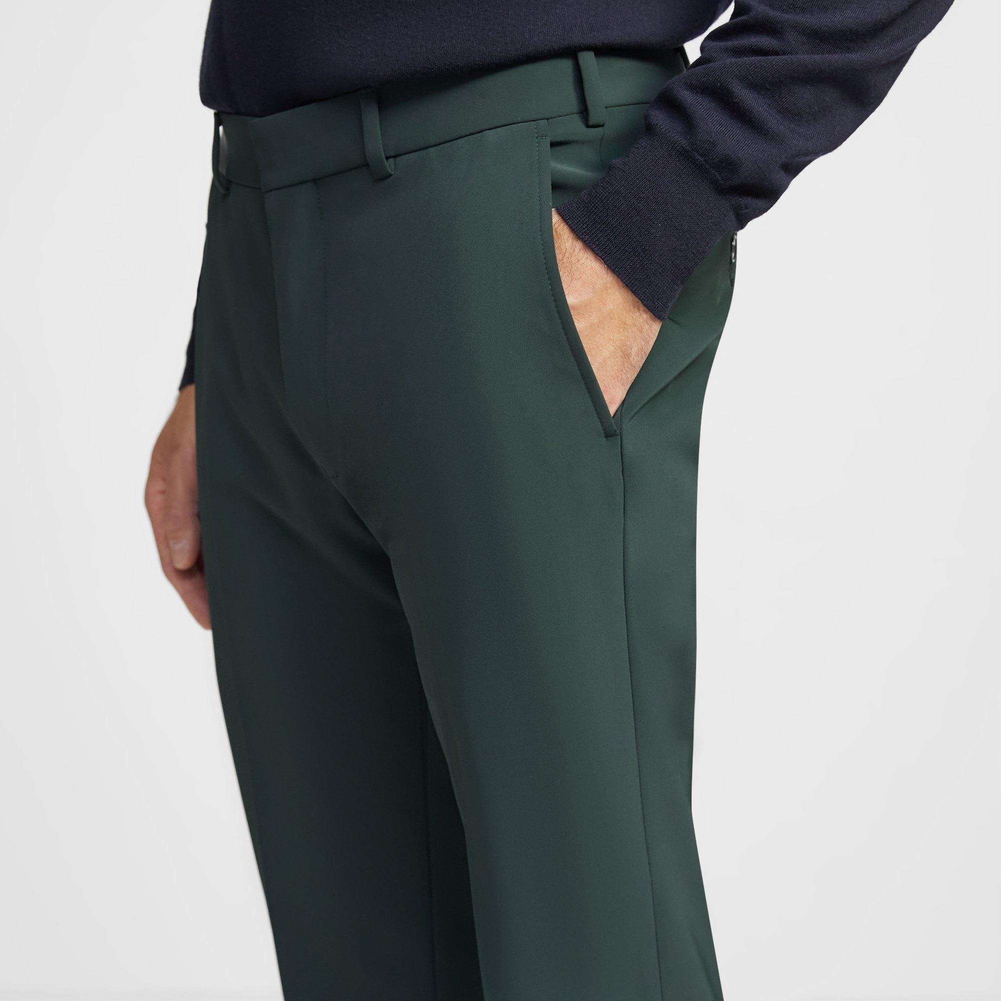 Classic-Fit Pant in Saronni Tech