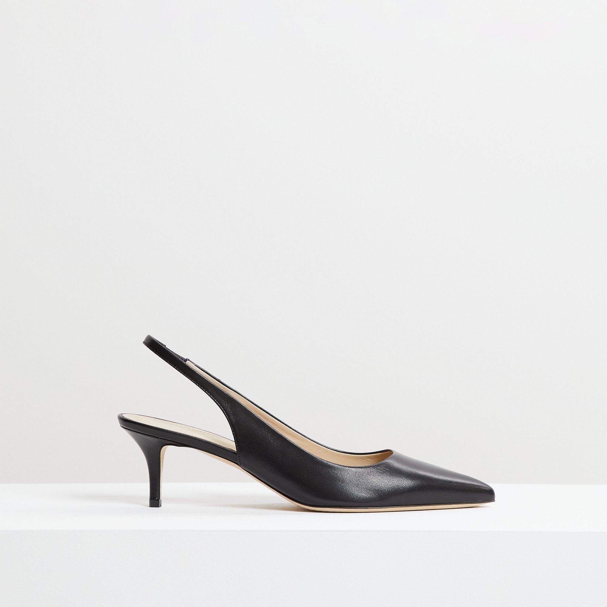 Fine Toe Slingback Shoes in Black Leather