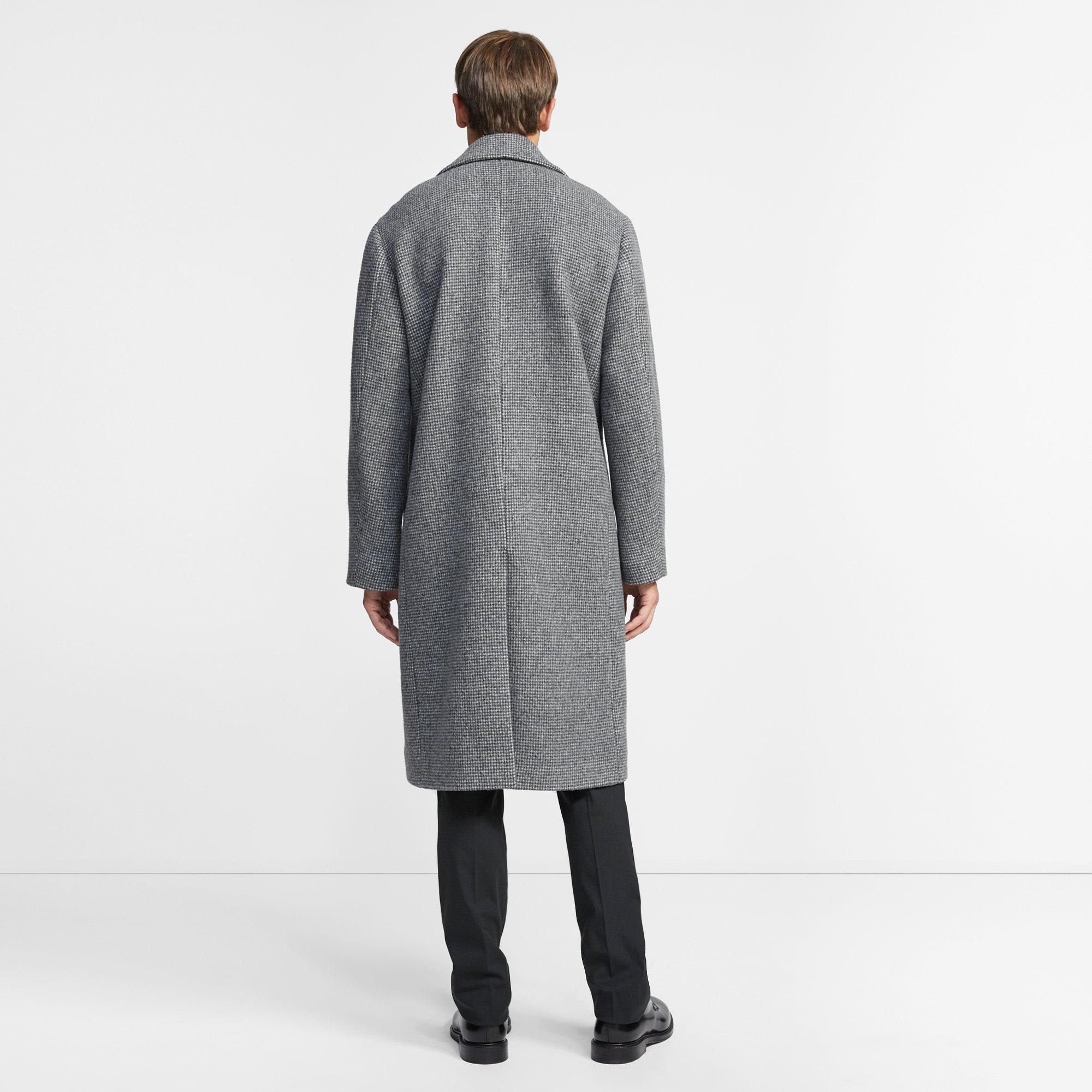 Double-Breasted Coat in Wool-Cashmere