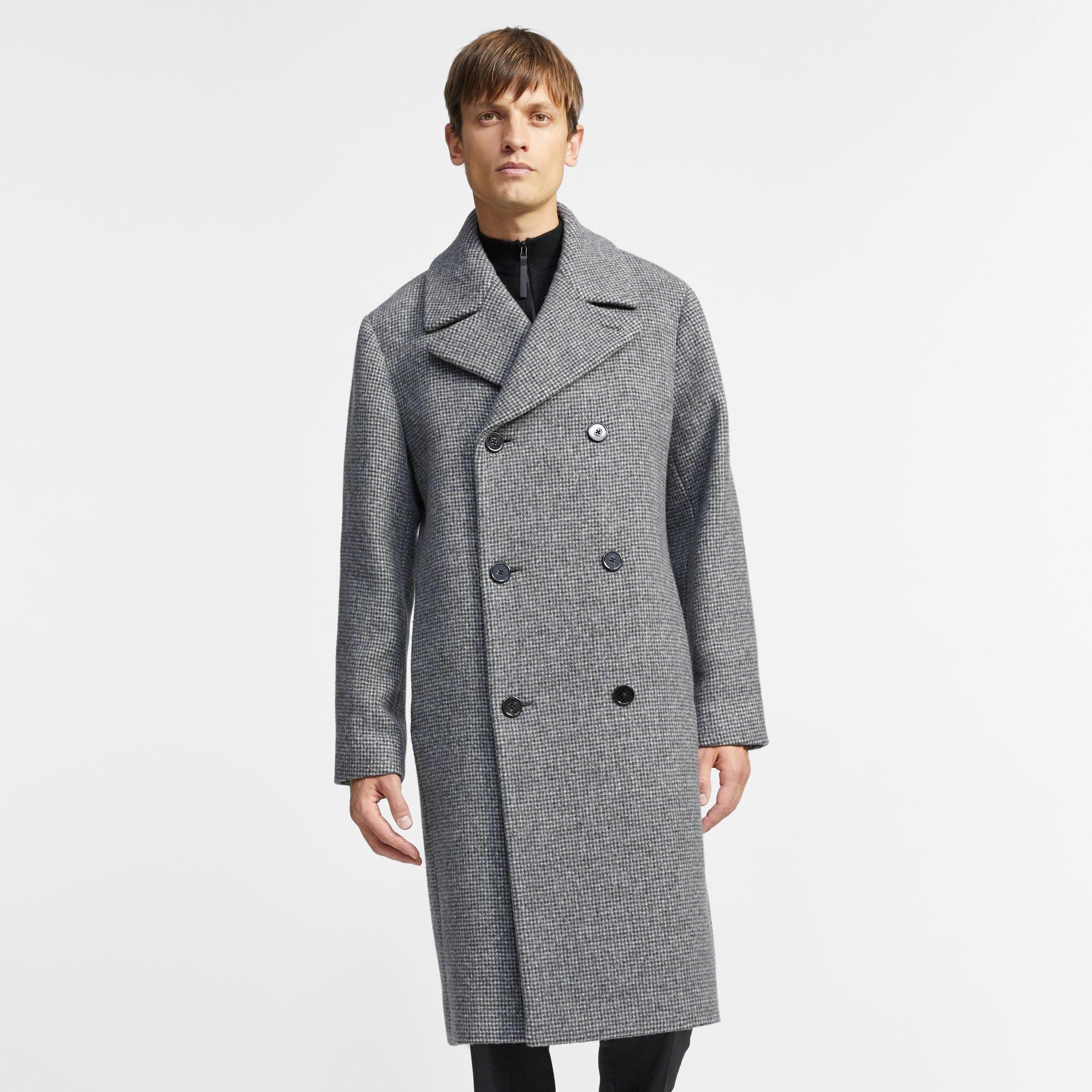 Double-Breasted Coat in Wool-Cashmere