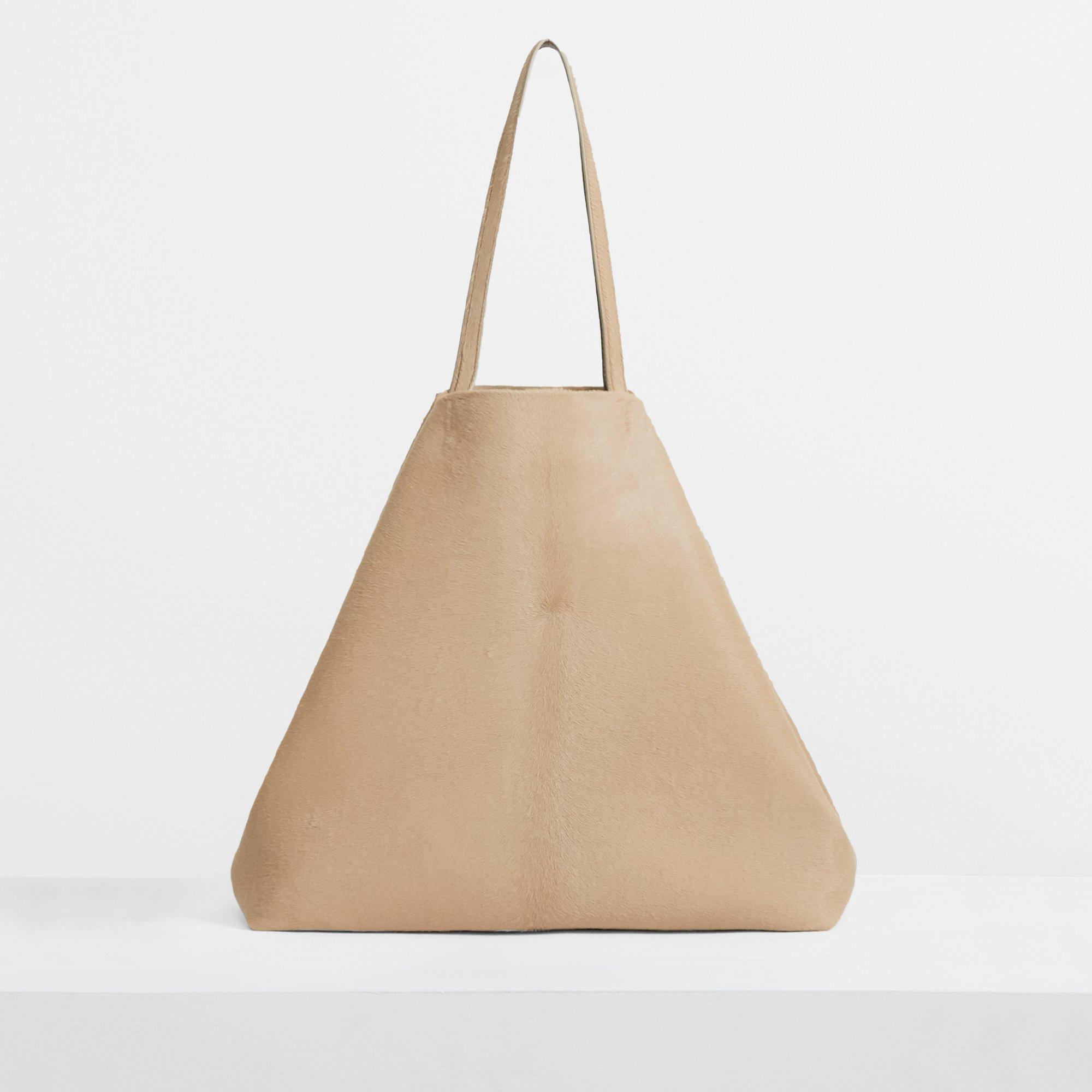 Simple Tote in Haircalf