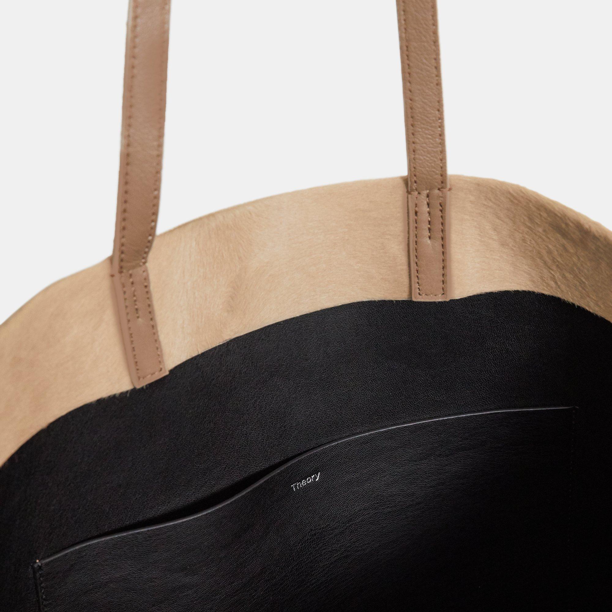Simple Tote in Haircalf