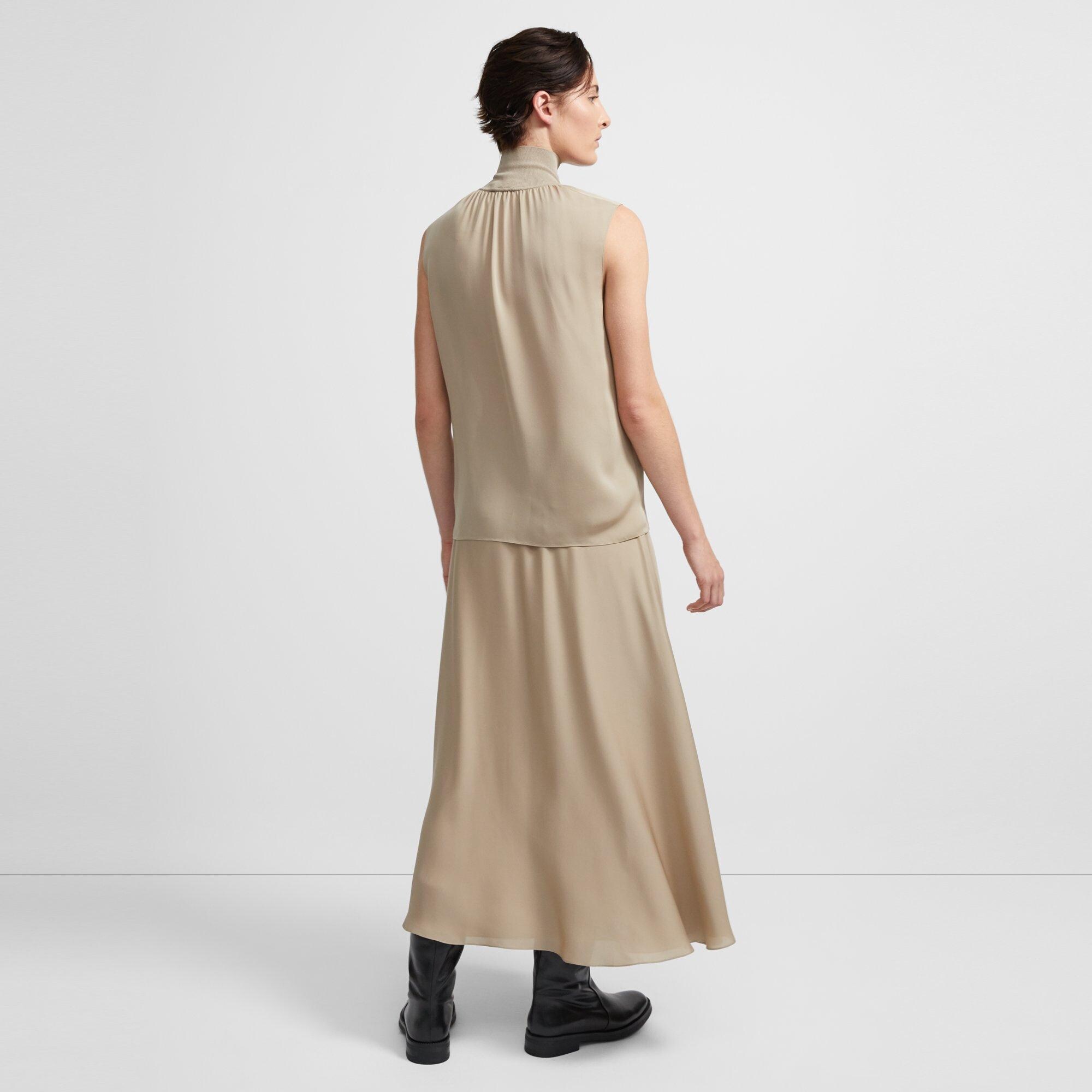 Ribbed Neck Shell Top in Silk Combo