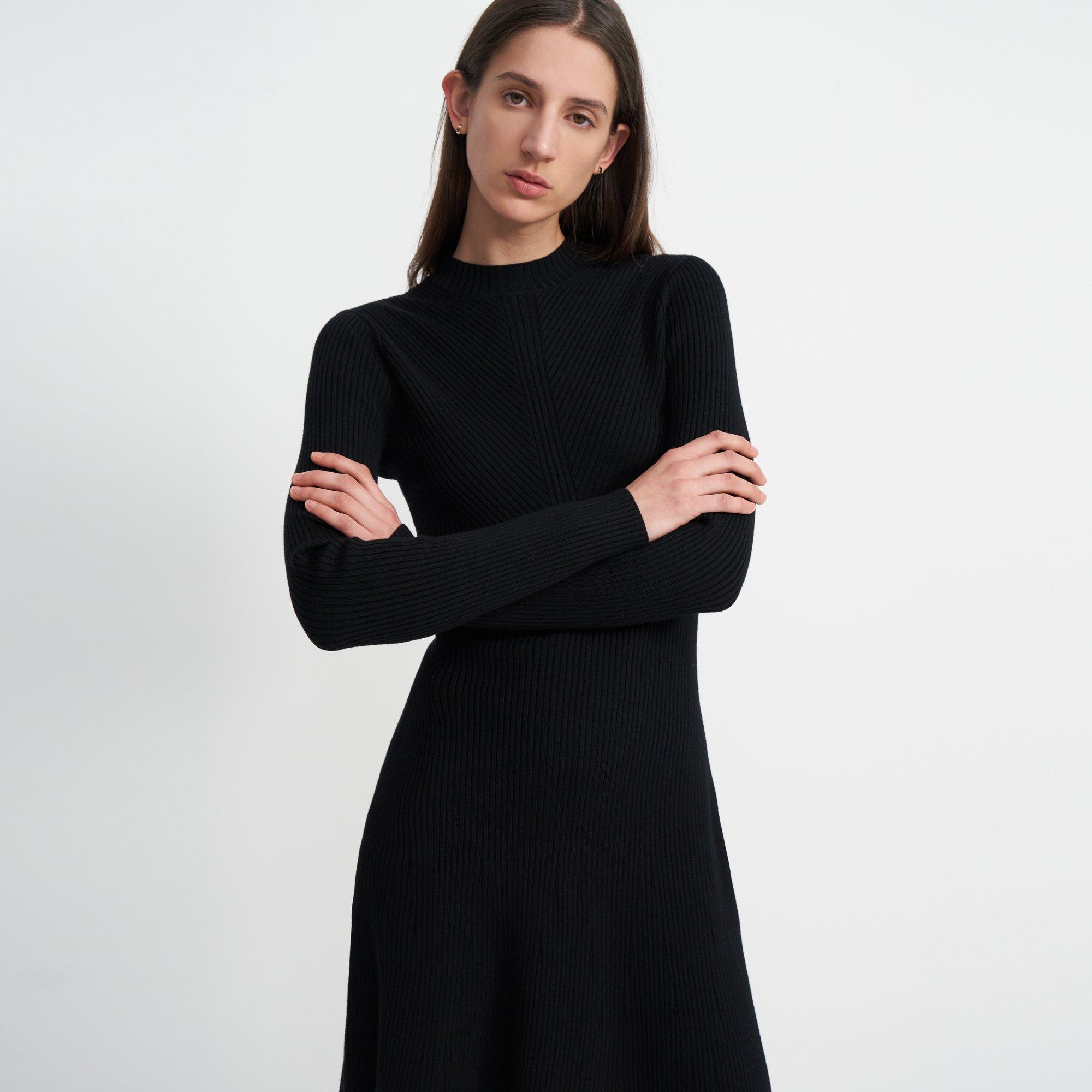 Moving Rib Dress in Merino Wool