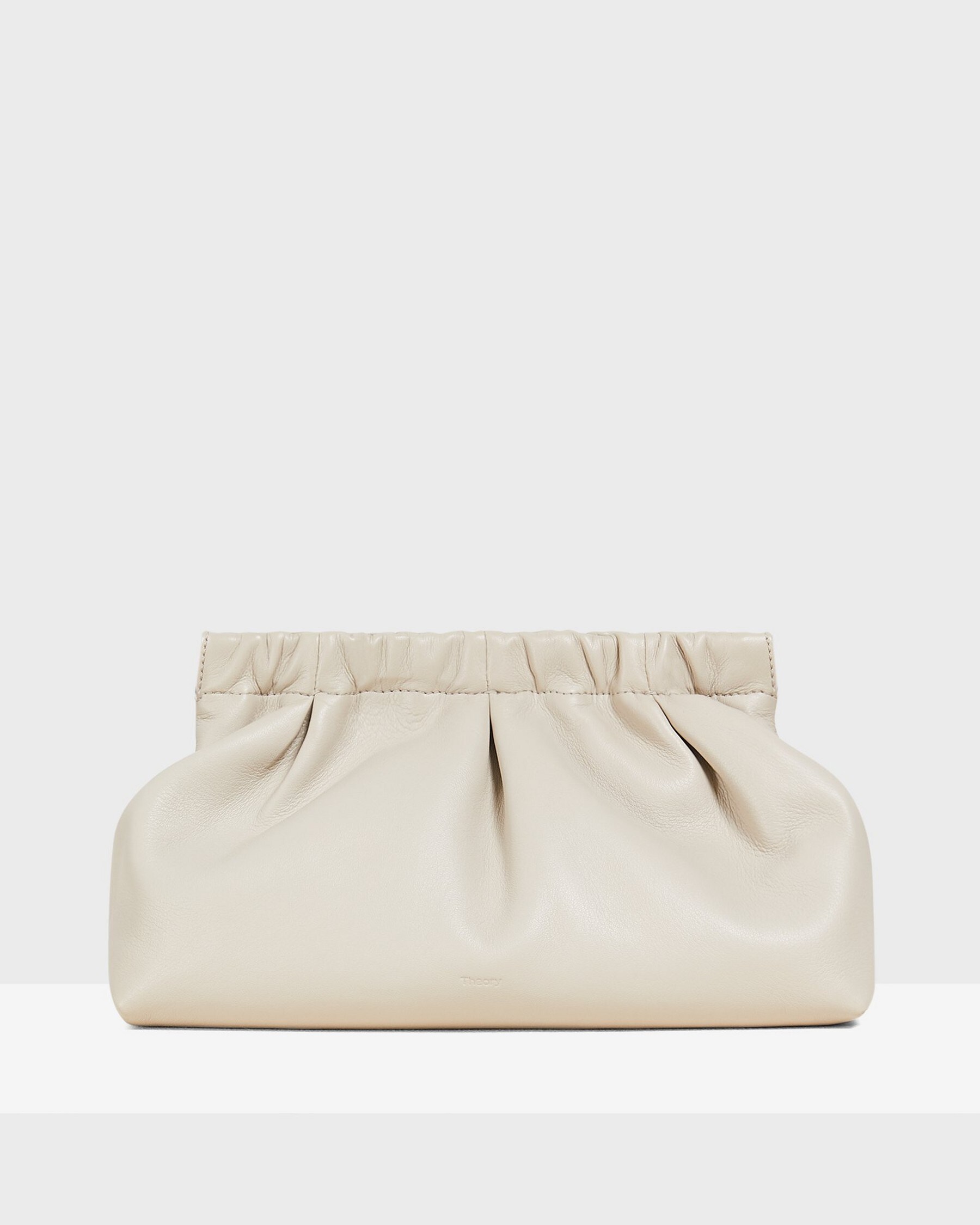 PLEATED CLUTCH