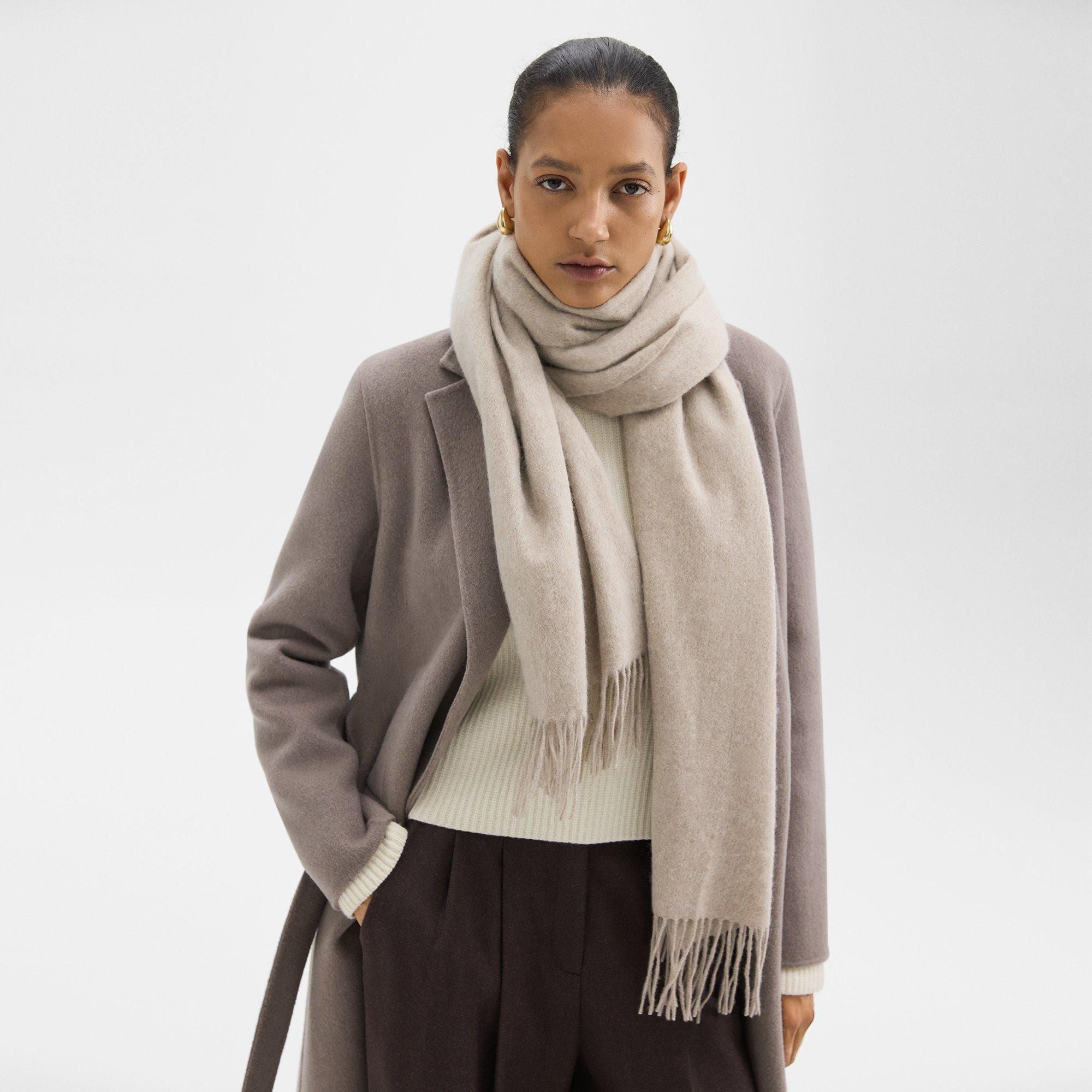 Classic Scarf in Cashmere