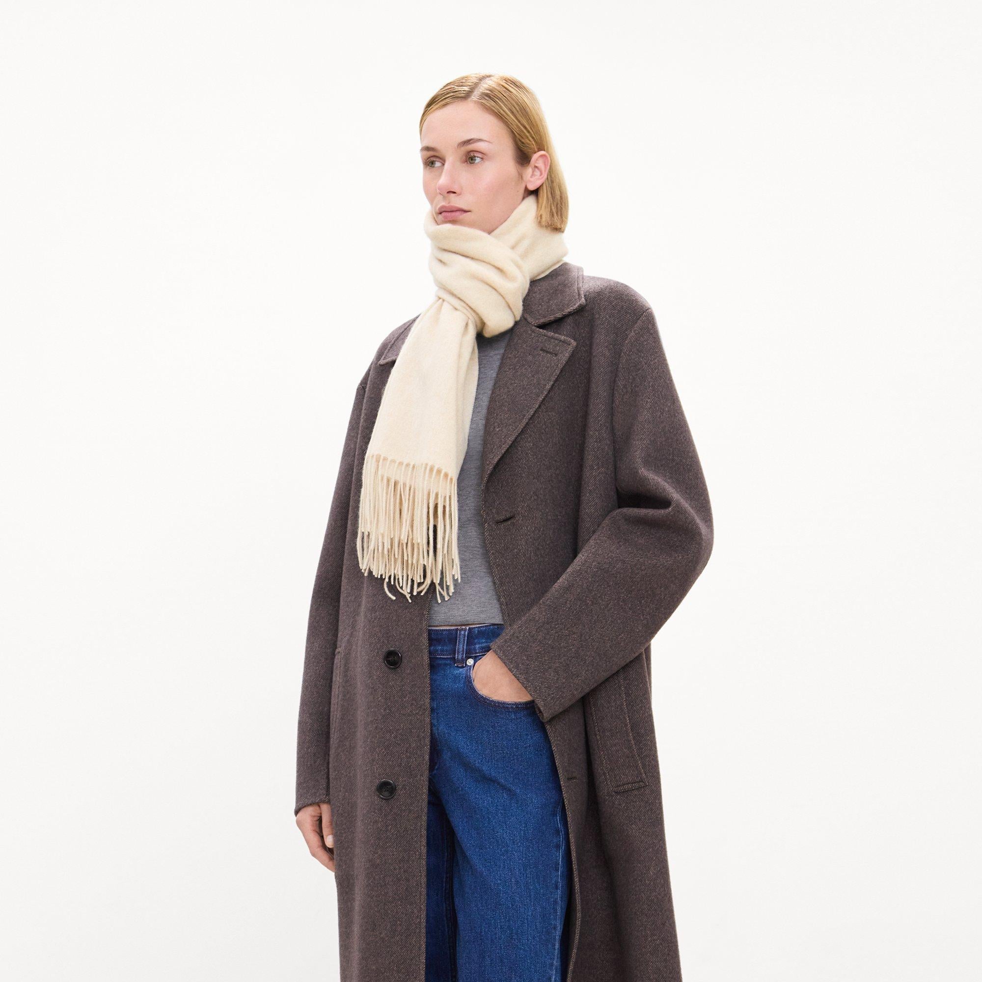 Classic Scarf in Cashmere