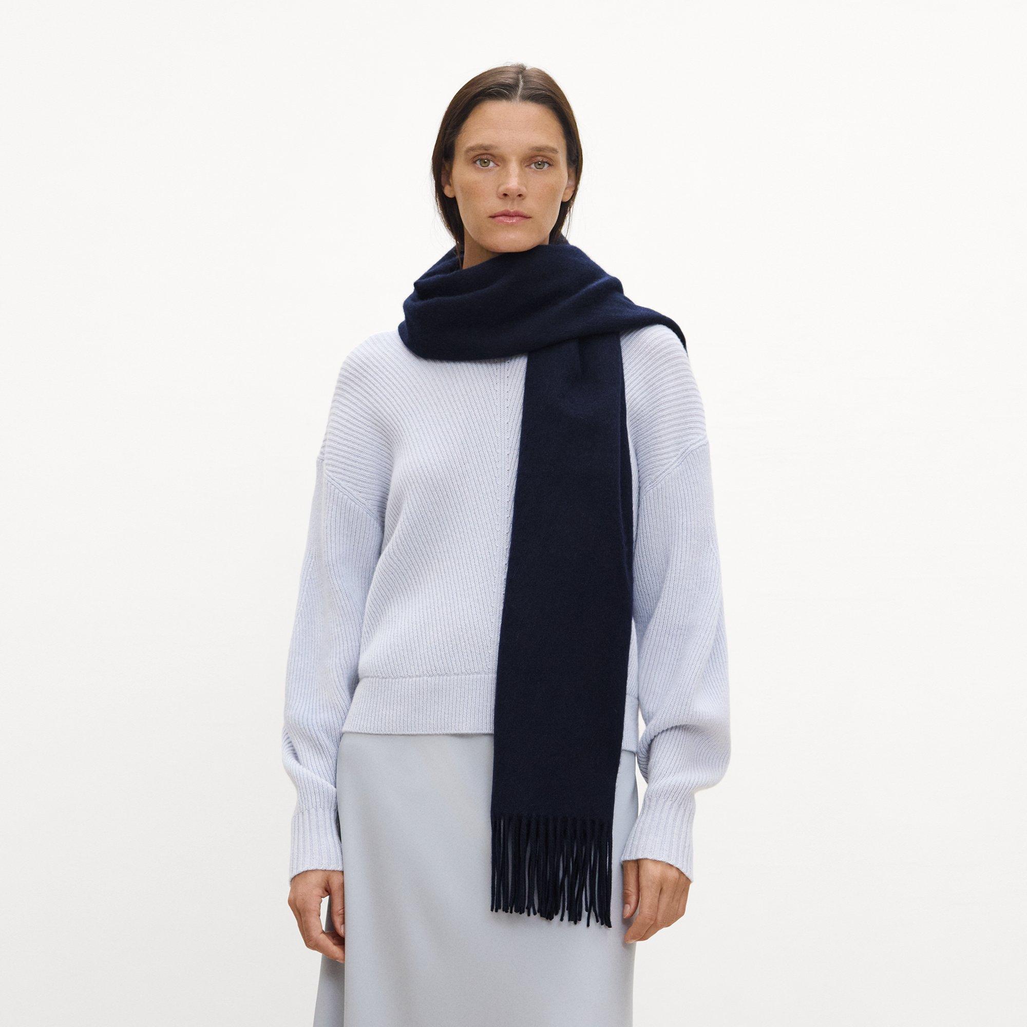 Classic Scarf in Cashmere