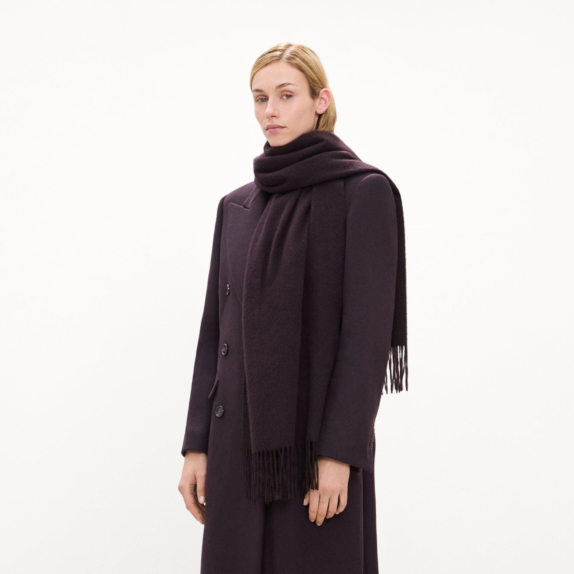 Classic Scarf in Cashmere