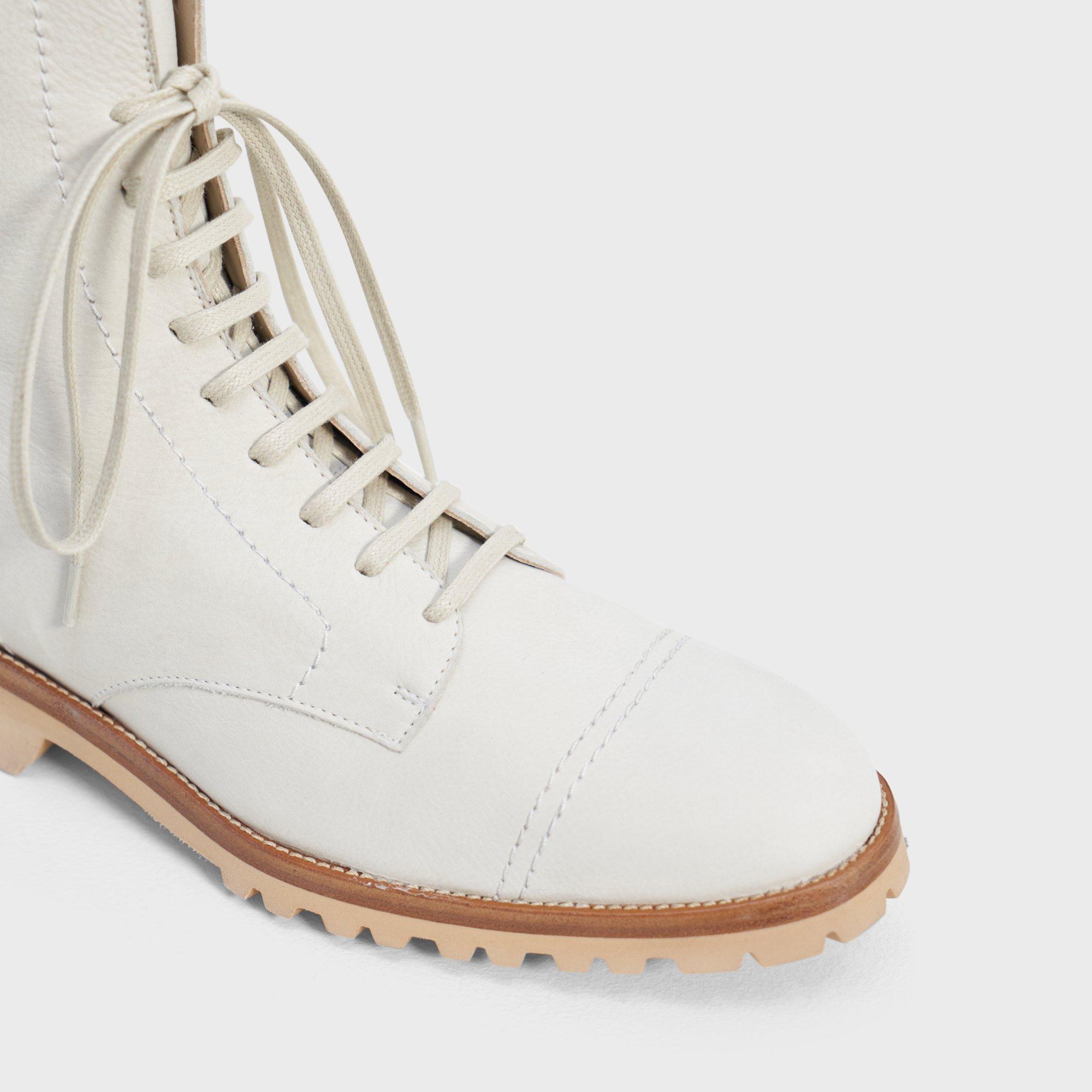 theory laced boots
