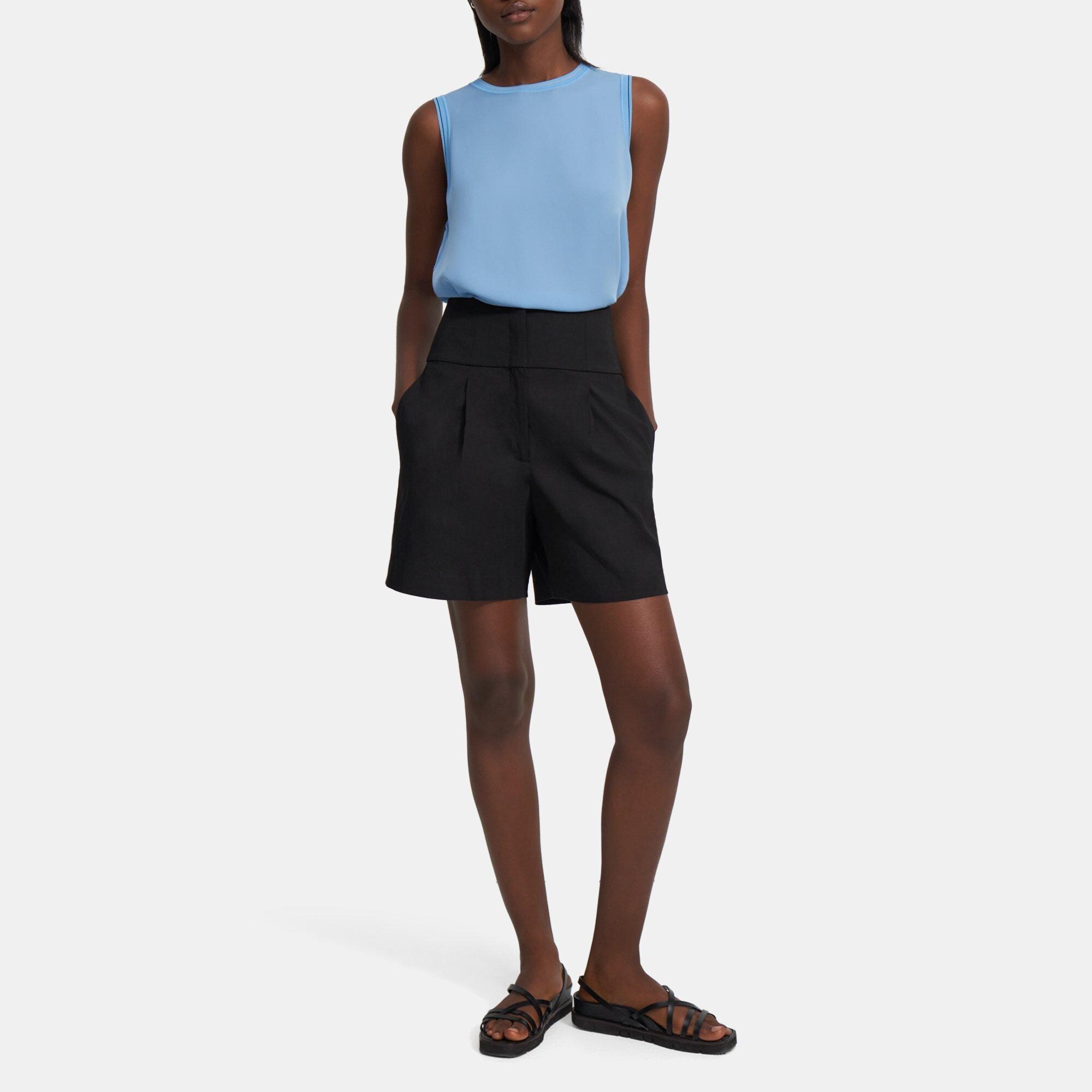 Pleated Carrot Short in Good Linen