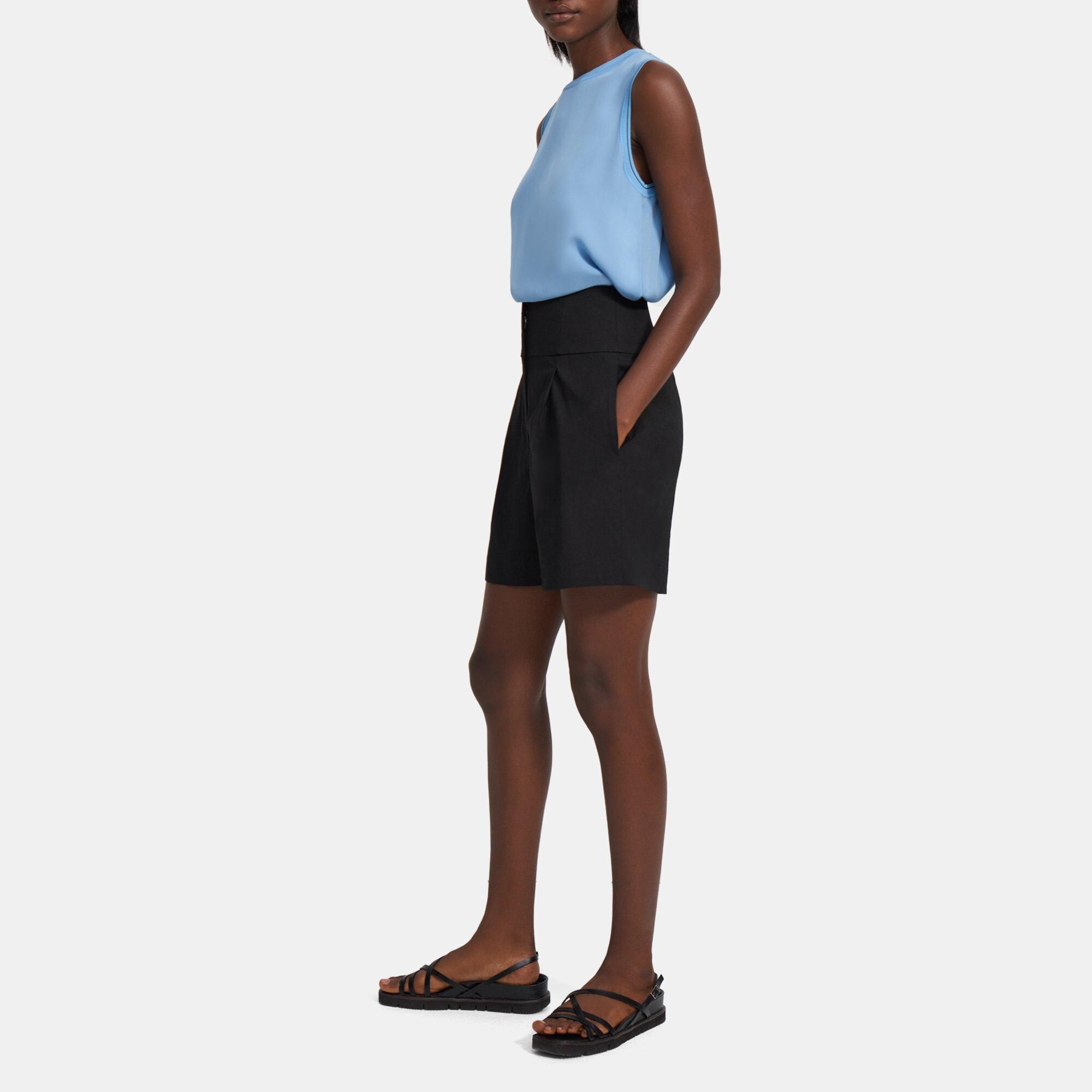Pleated Carrot Short in Good Linen