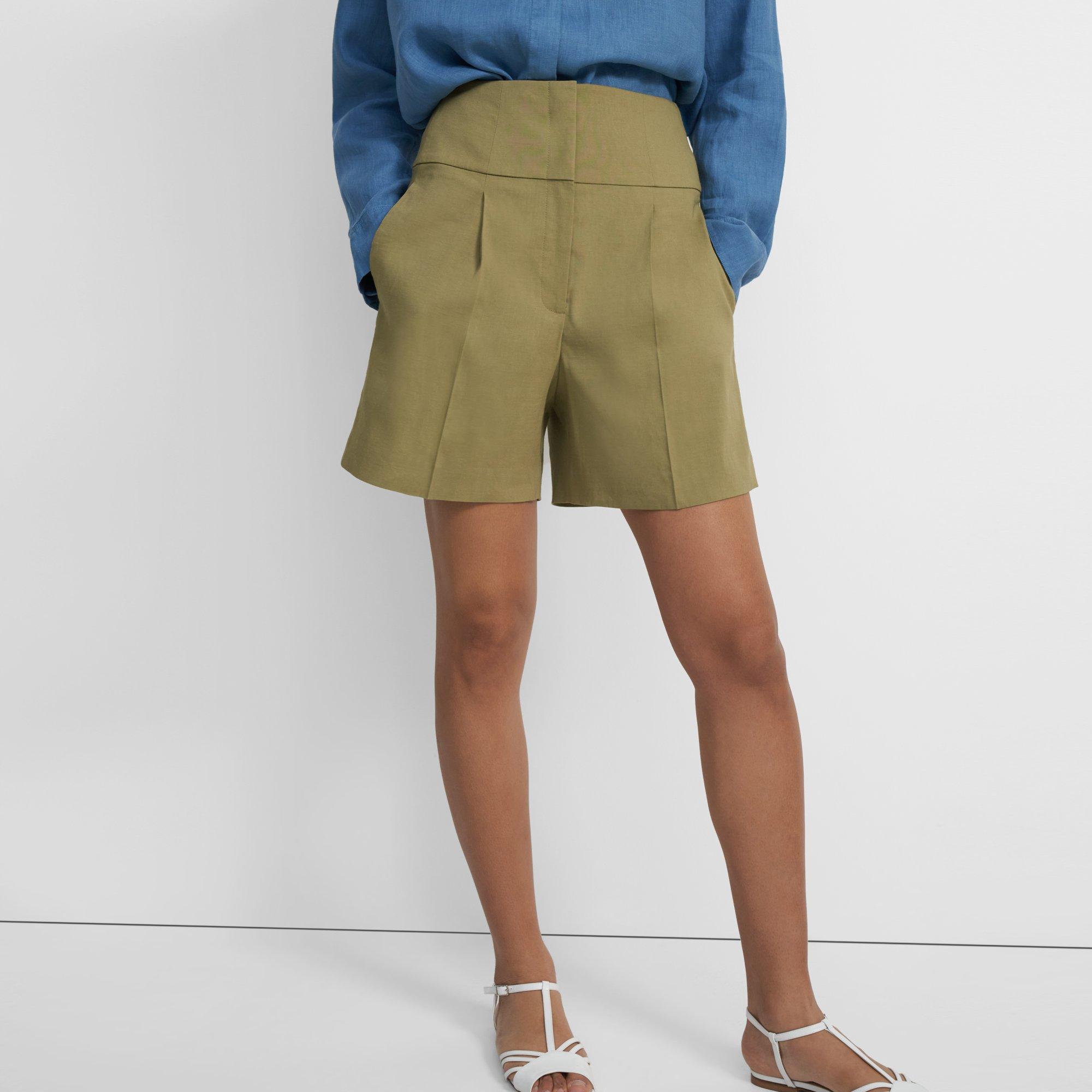 Pleated Carrot Short in Good Linen