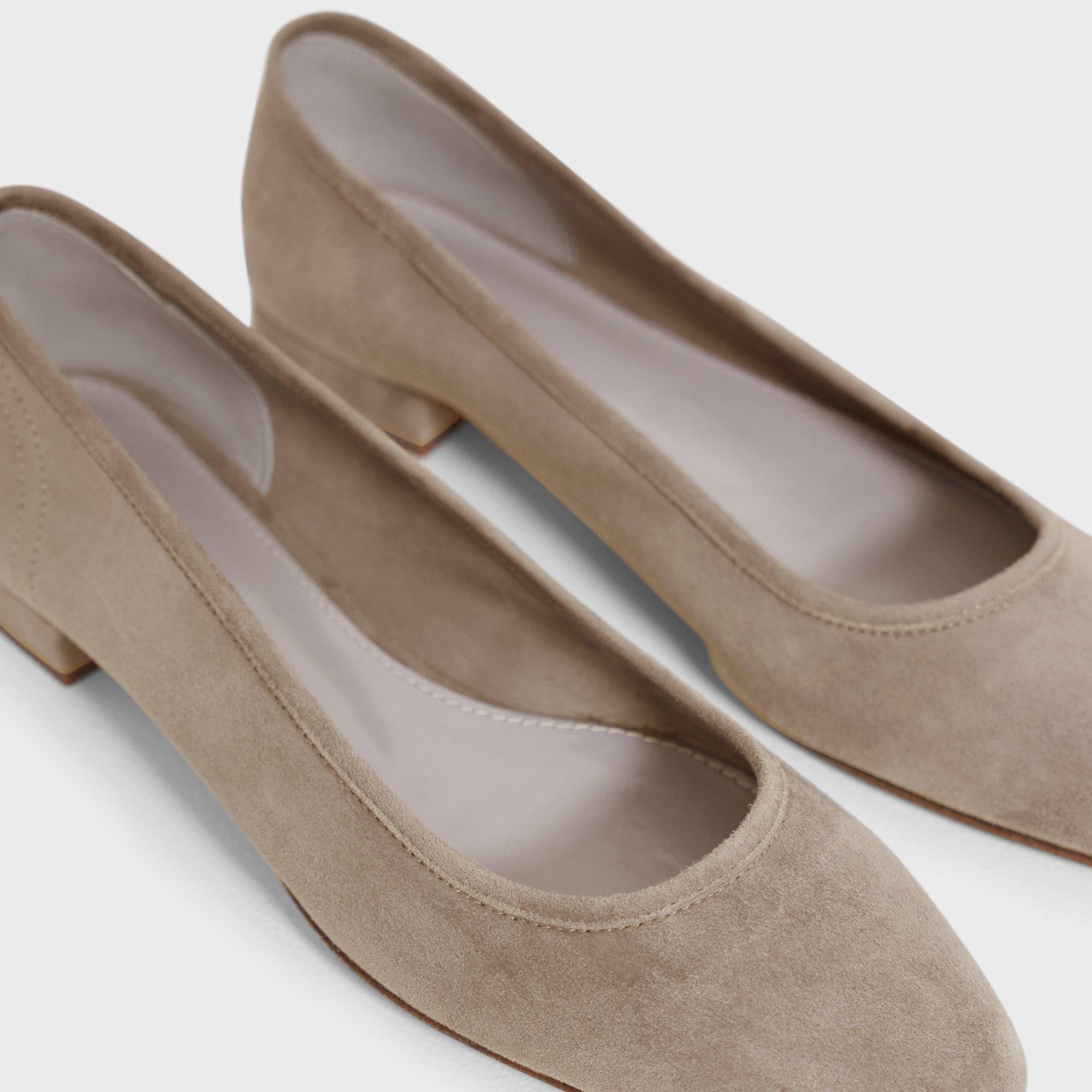 Unlined Flat in Suede