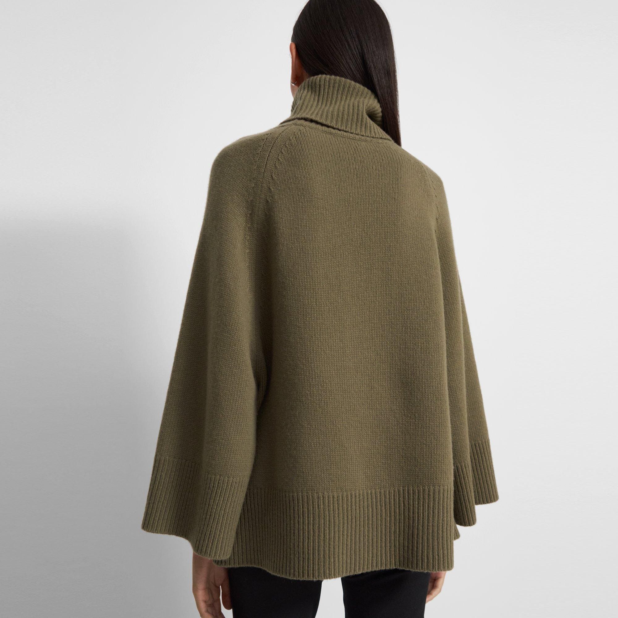 Wide-Sleeve Turtleneck in Wool-Cashmere
