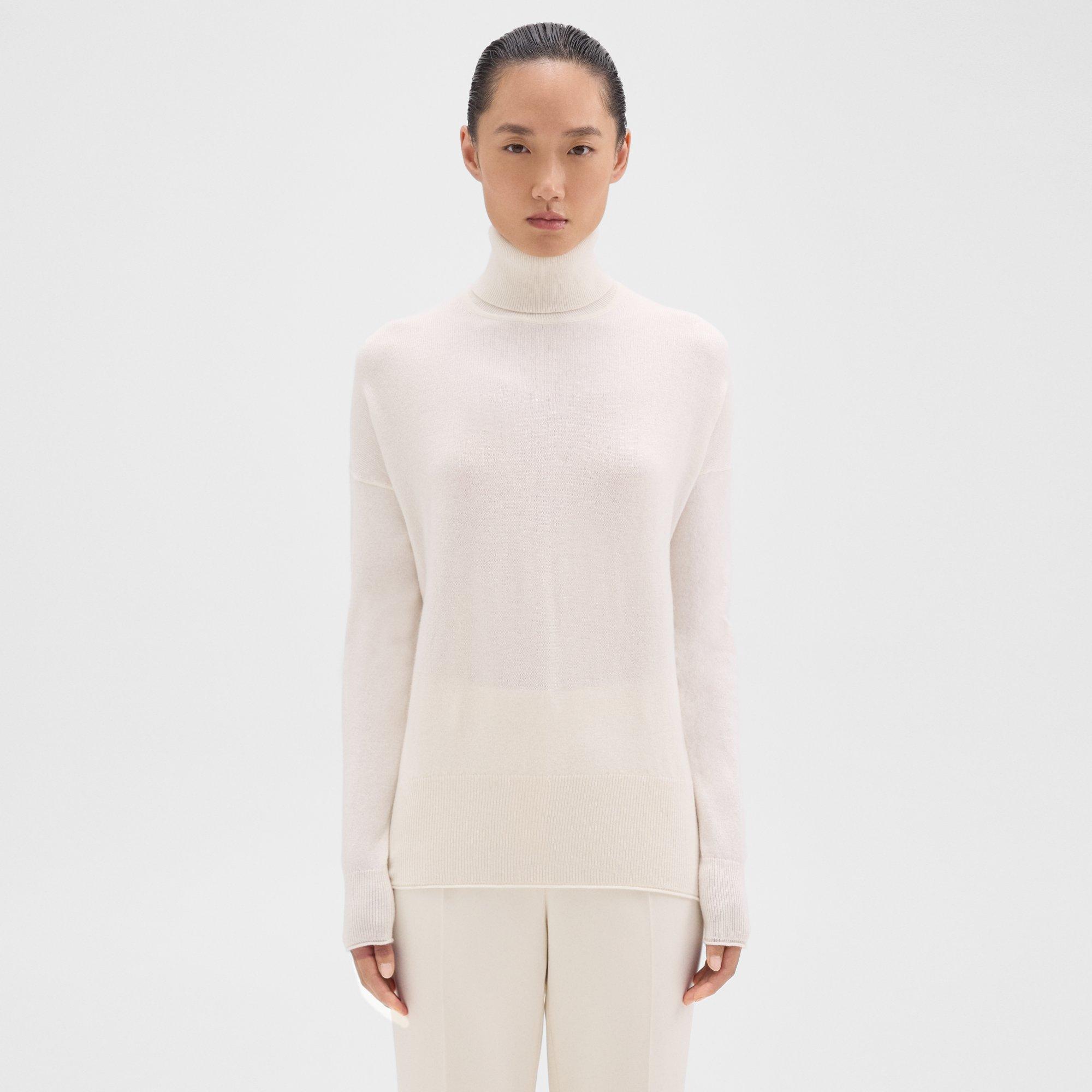 Theory Karenia Turtleneck Sweater in Cashmere