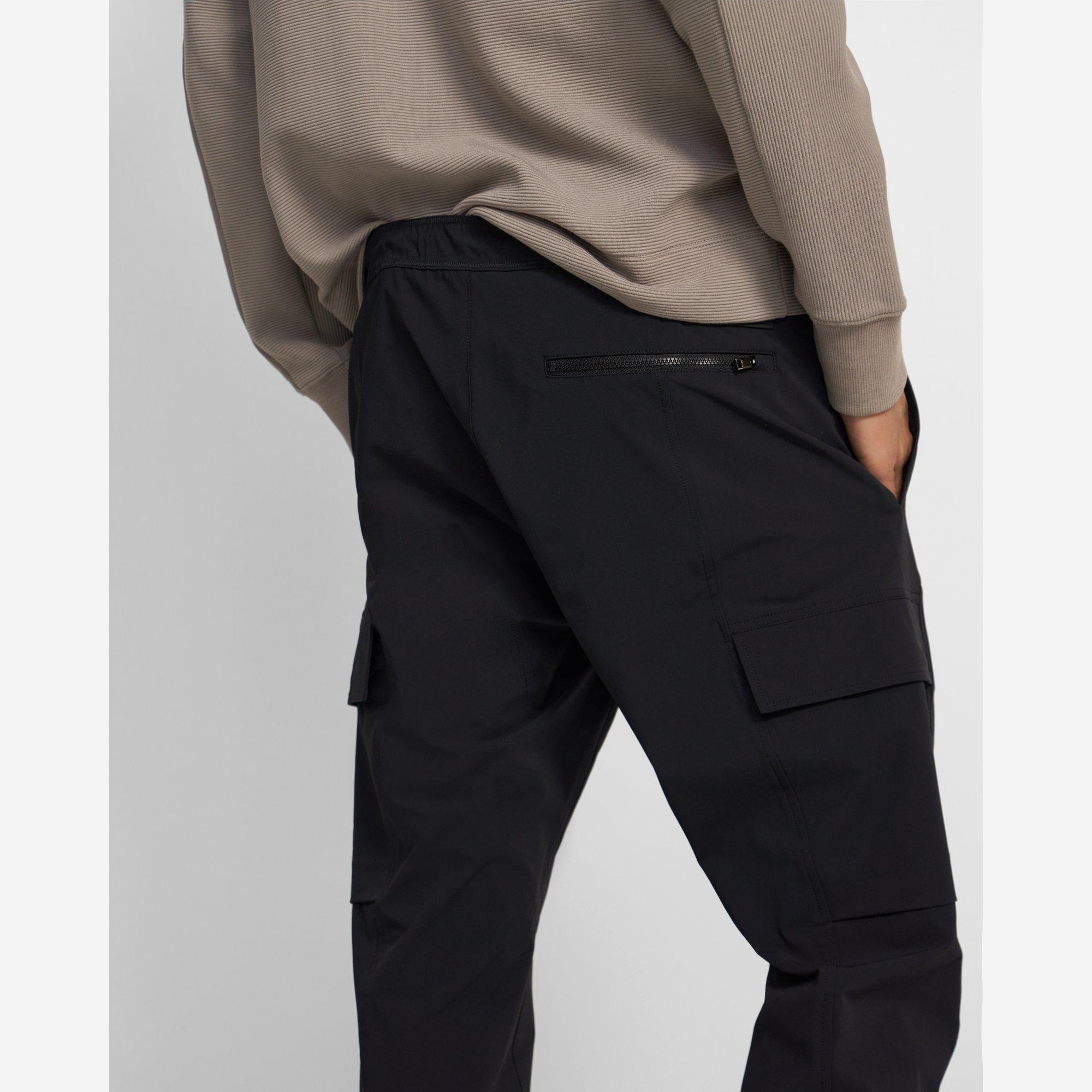 Utility Jogger in Precision Tech