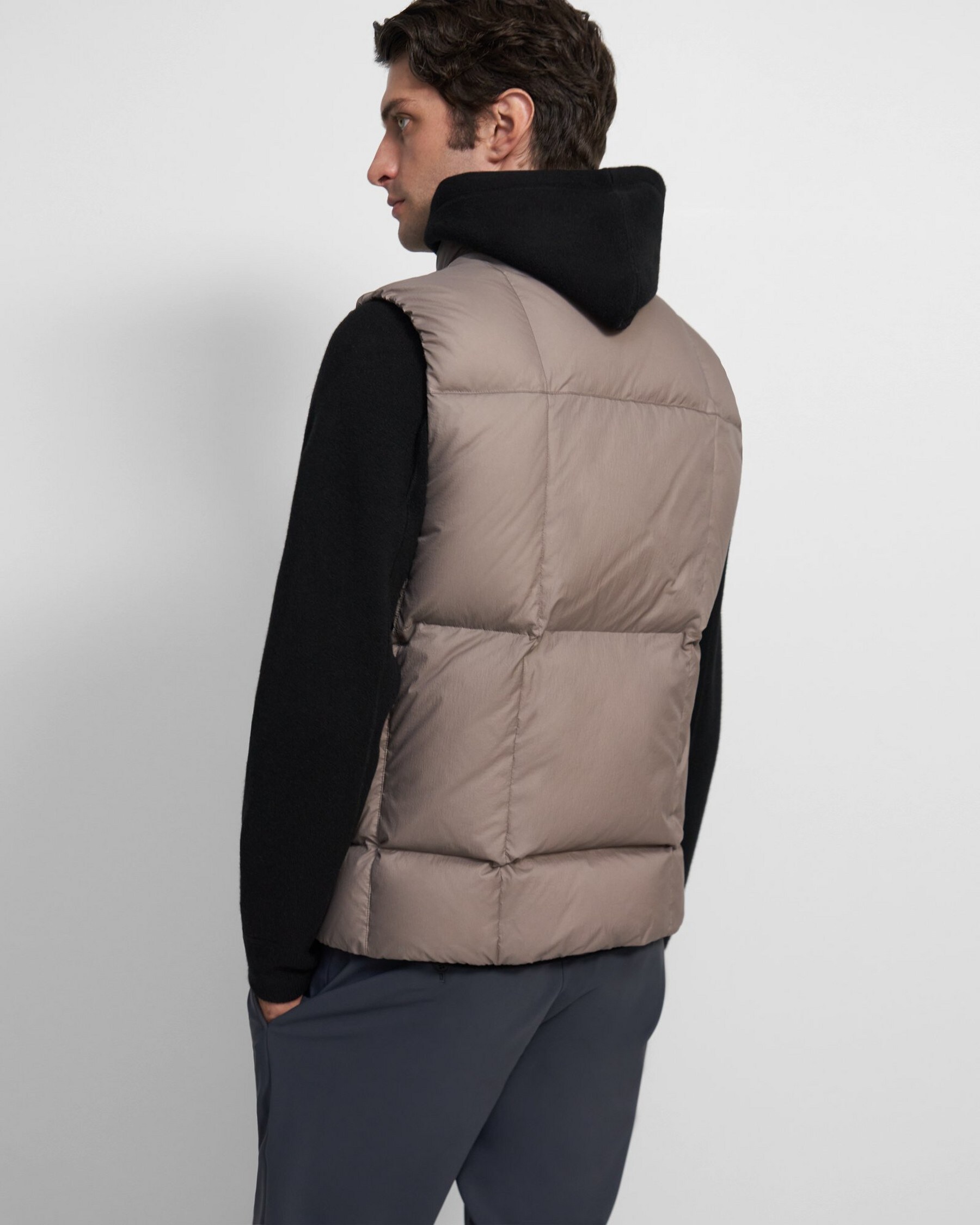 Puffer Vest in Water-Resistant Nylon