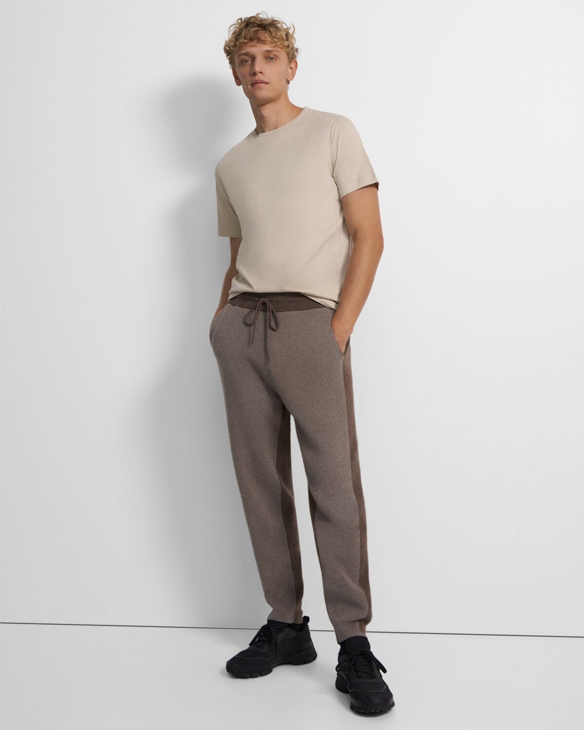 Two-Tone Jogger in Wool-Cashmere