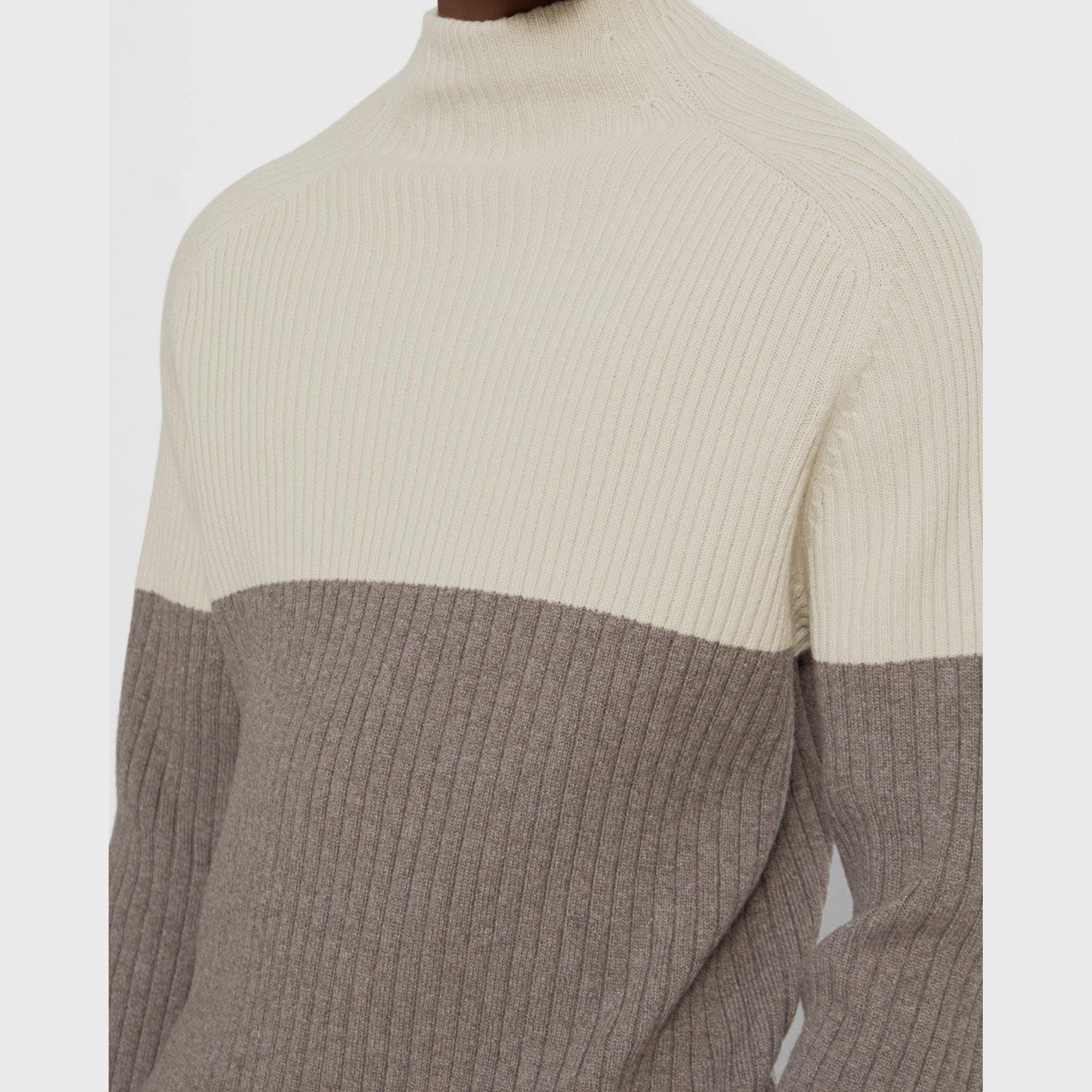 Darrel Mock Neck Sweater in Wool-Cashmere