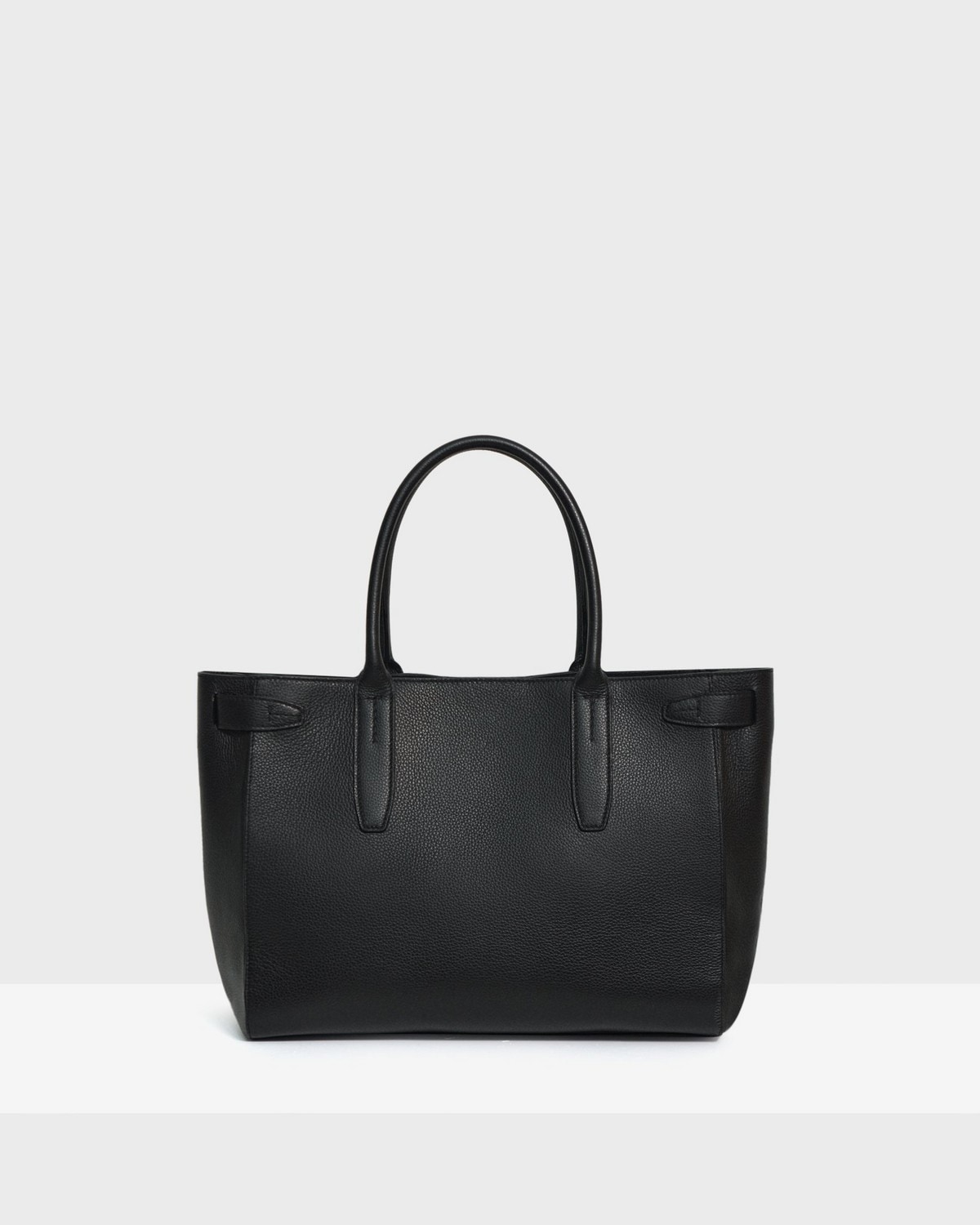 Pleated Carryall in Leather