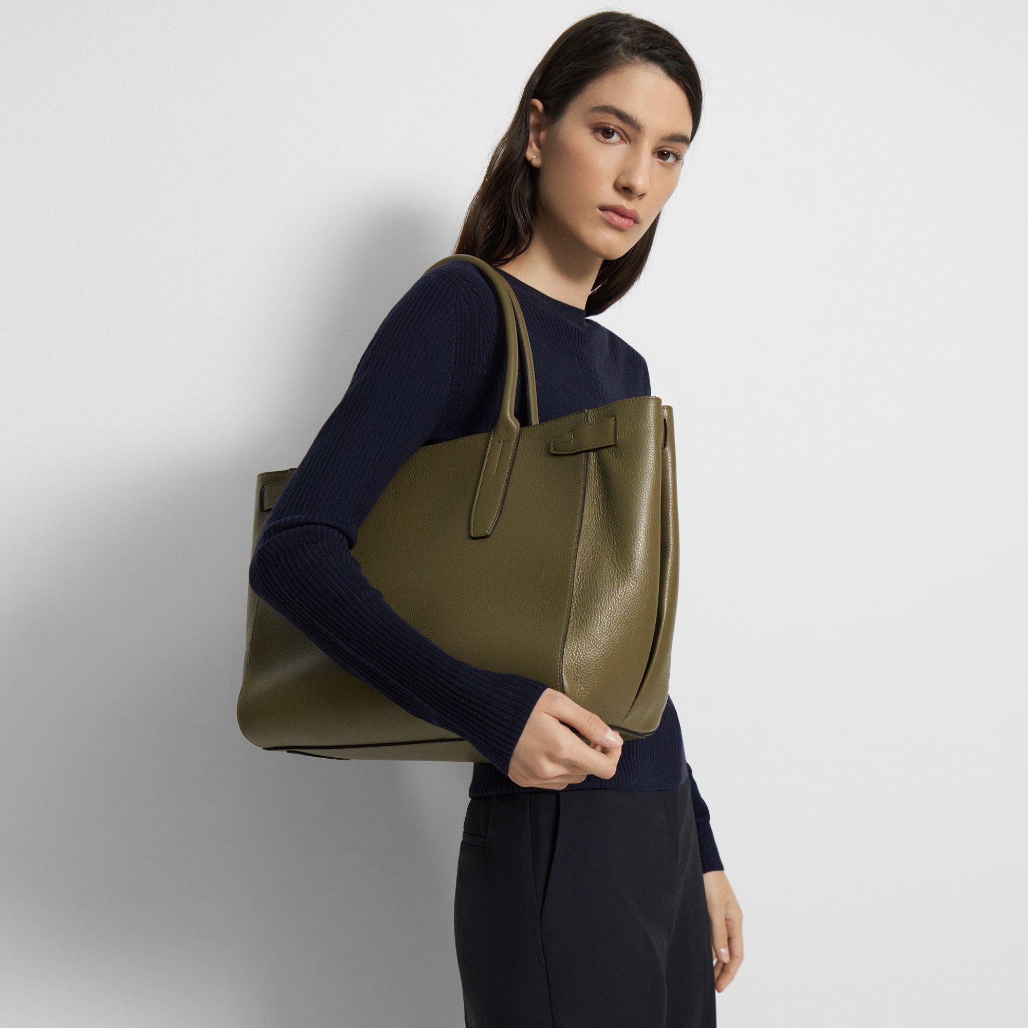 Pleated Carryall in Leather