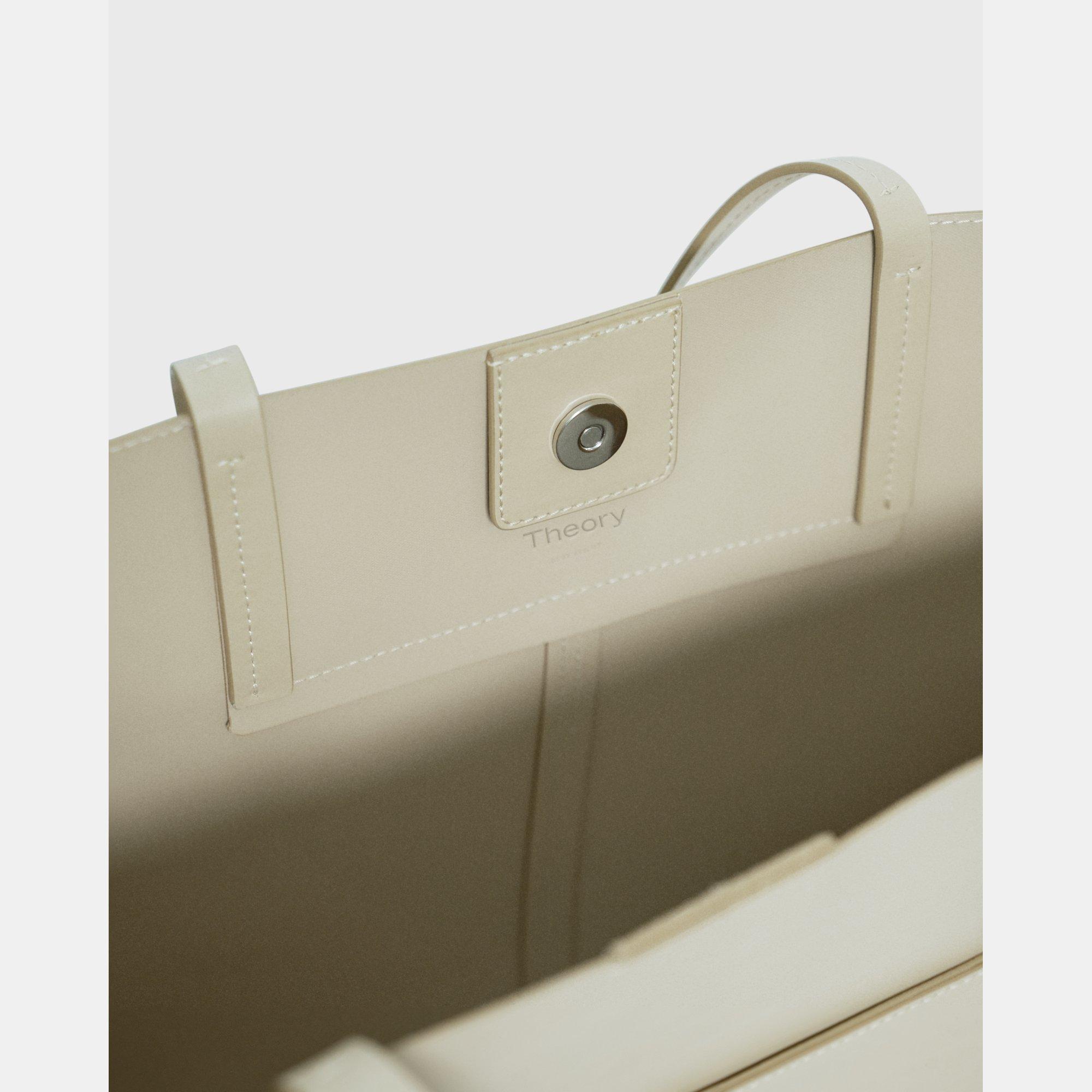 Tote Bag in Leather