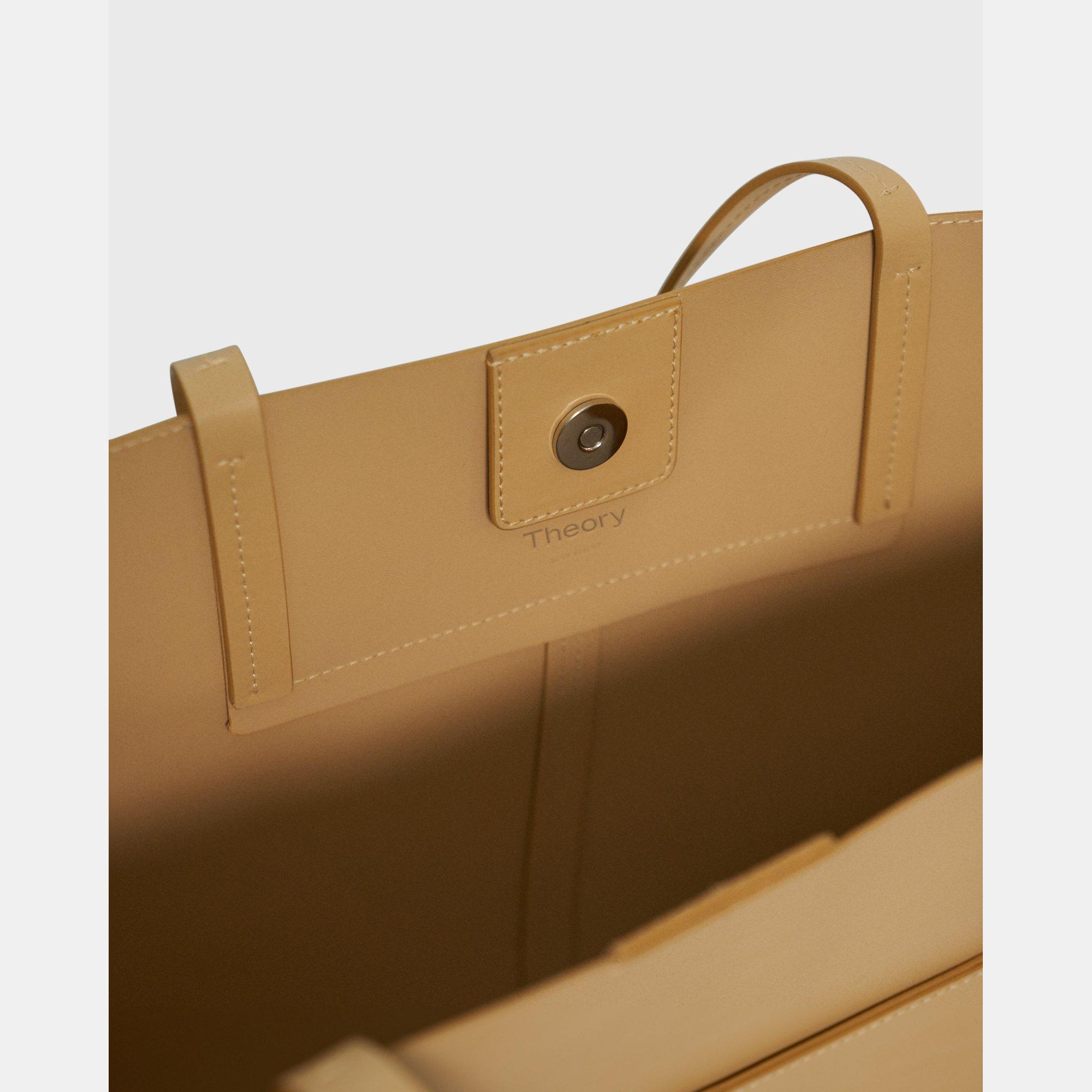 Tote Bag in Leather